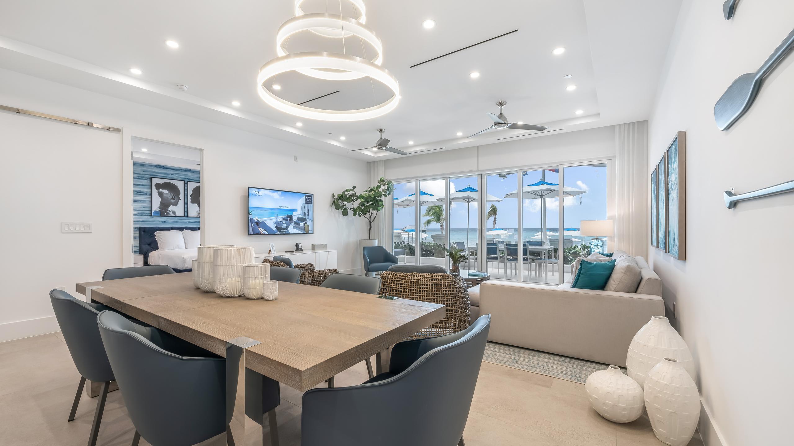 Club Suites 3 BR Oceanfront Suite at Rum Point 6