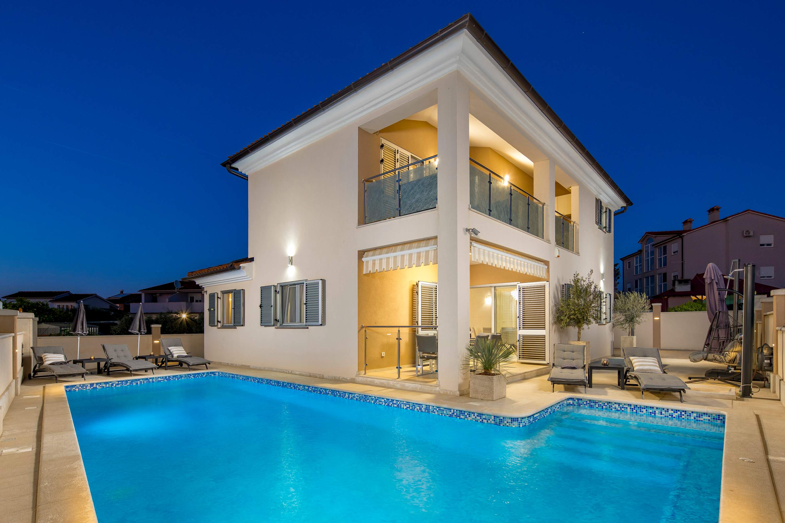 Villa Luxoria - Picture 1