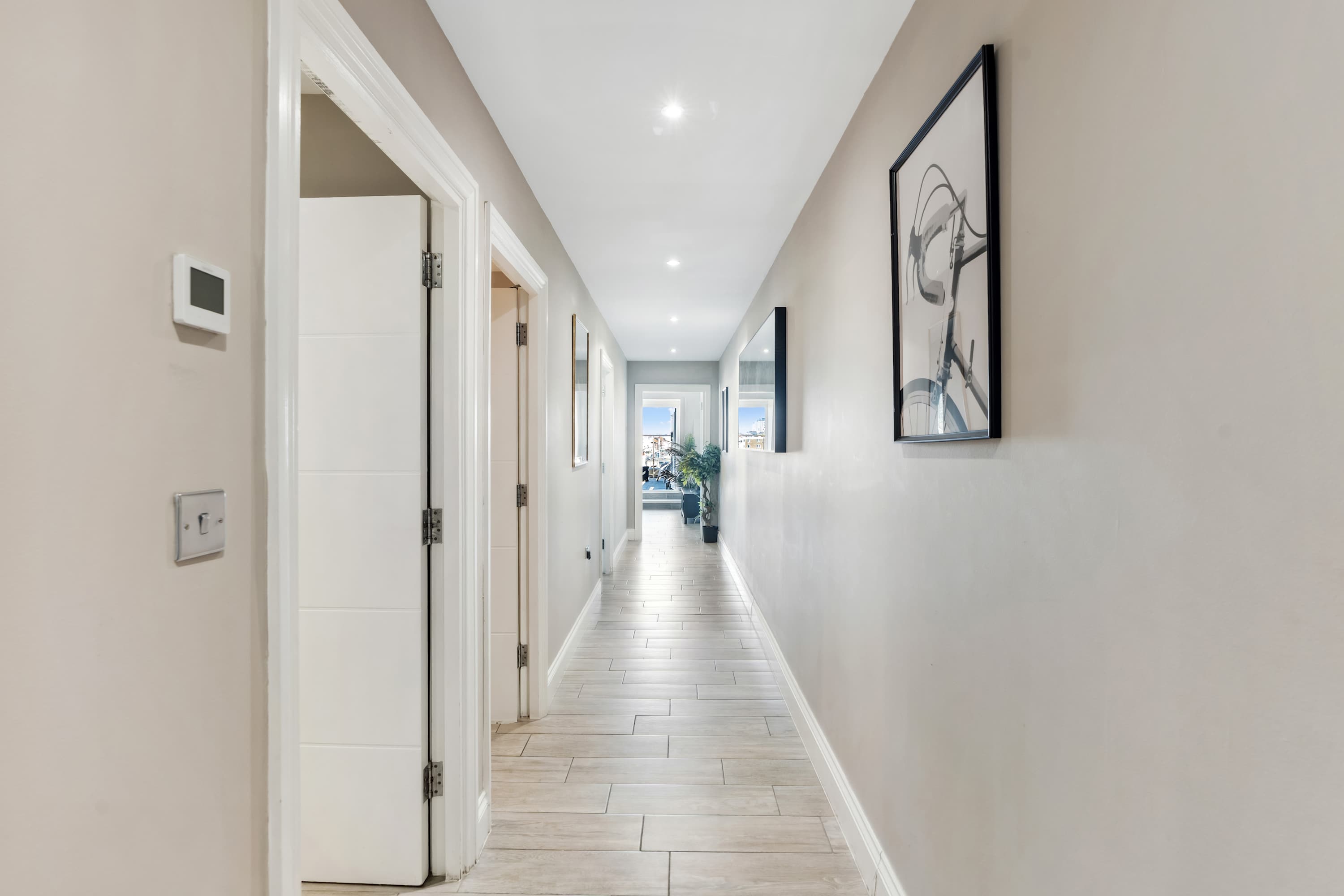 Penthouse Retreat | Rooftop Terrace & Sea Views in Bartholomew Road BN1 1JS - Property image 19 - VivreStays