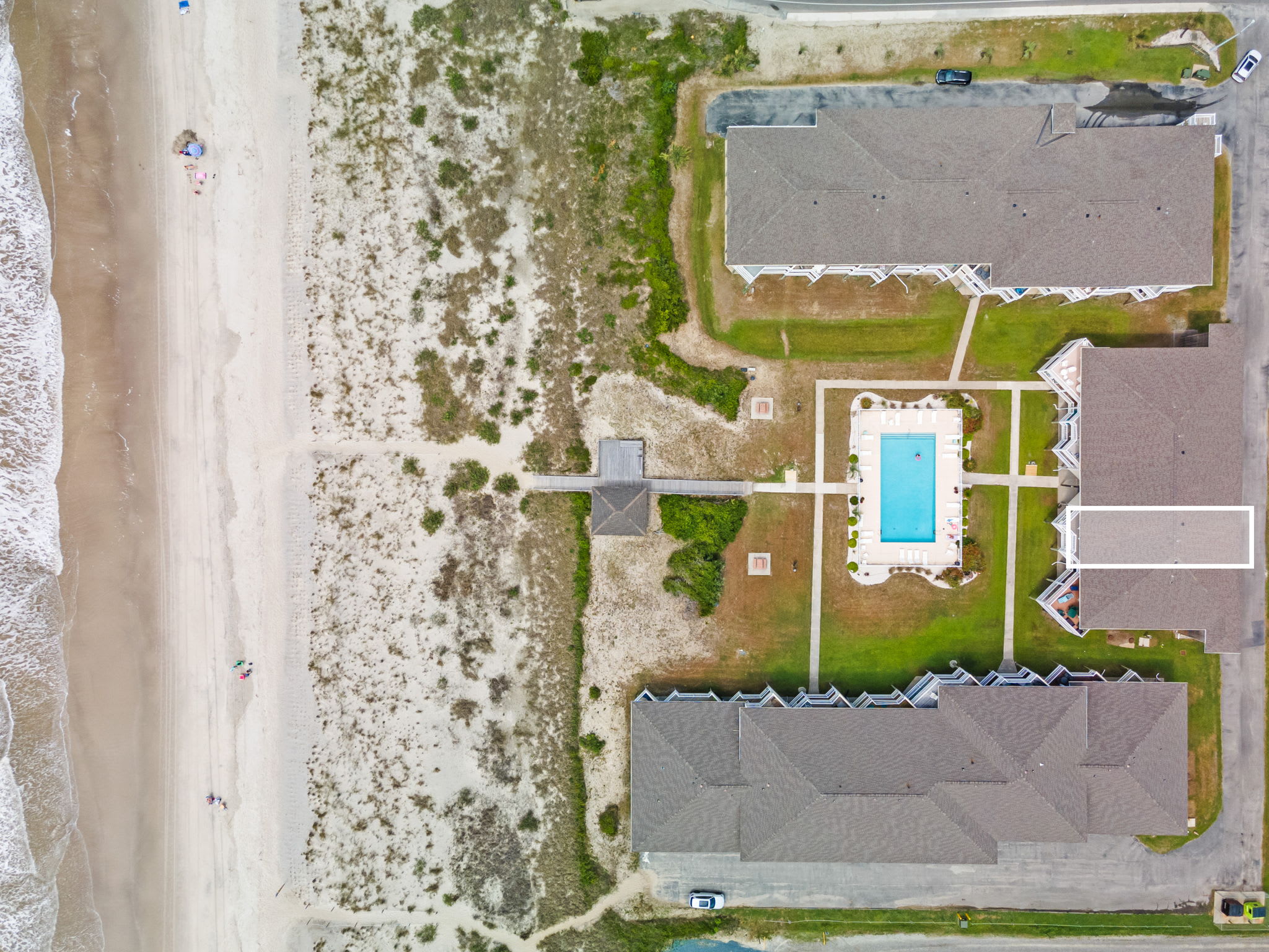 Southern Shores, Oak Island Oceanfront with Pool, Villa 5