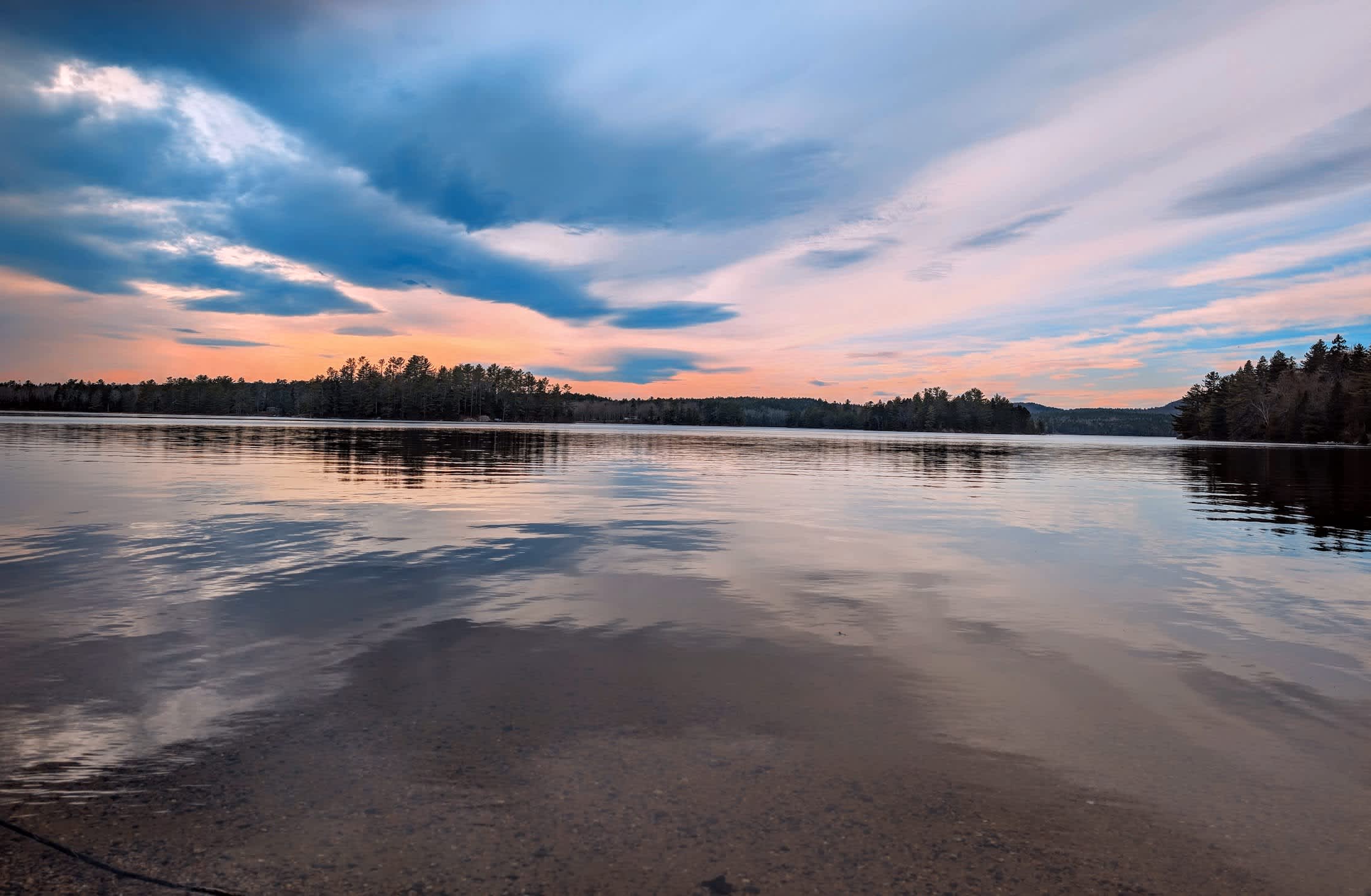Fishing Cabin w/ Fire Pit & 5 minute walk to the beach — Sullivan, ME — vacation rental