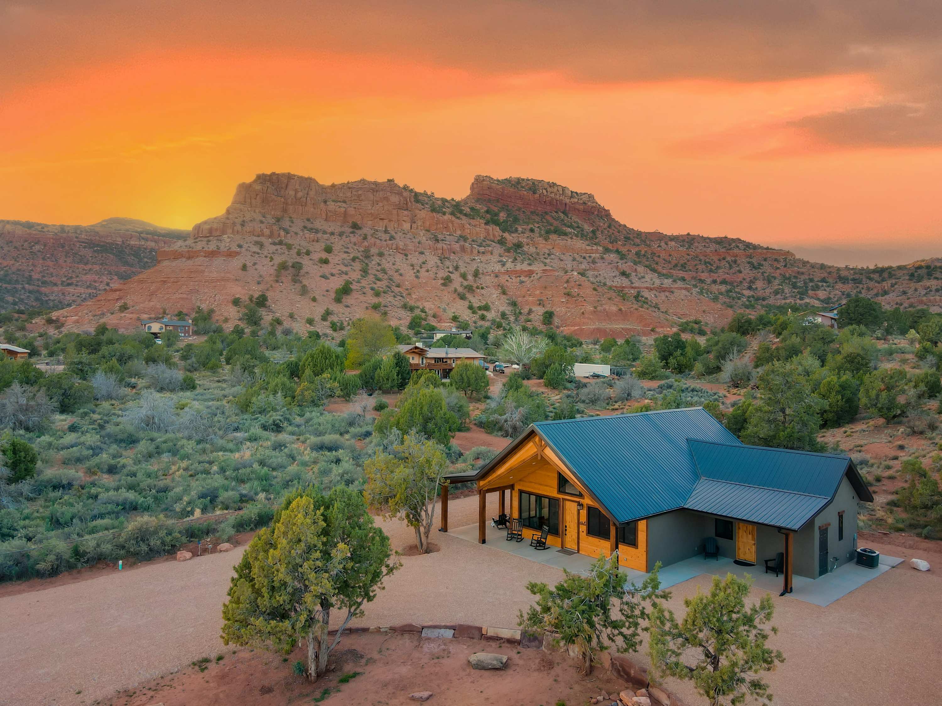 Casa Vermillion, Modern Kanab Family Cabin, Red Rock Views Near Zion — Kanab, UT — vacation rental