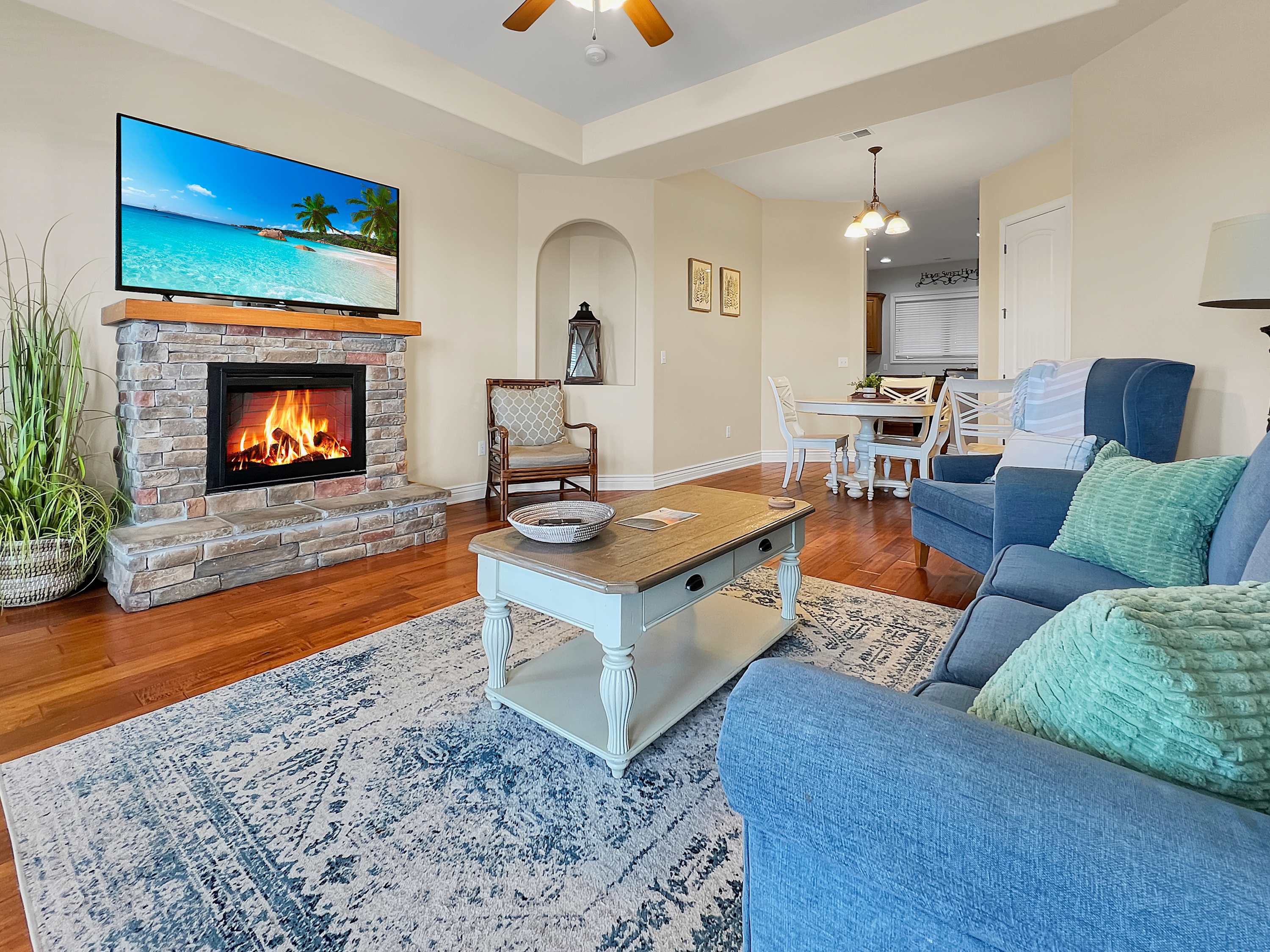 L 1-2 Sleeps 10 stunning views close to SDC — Branson, MO — vacation rental