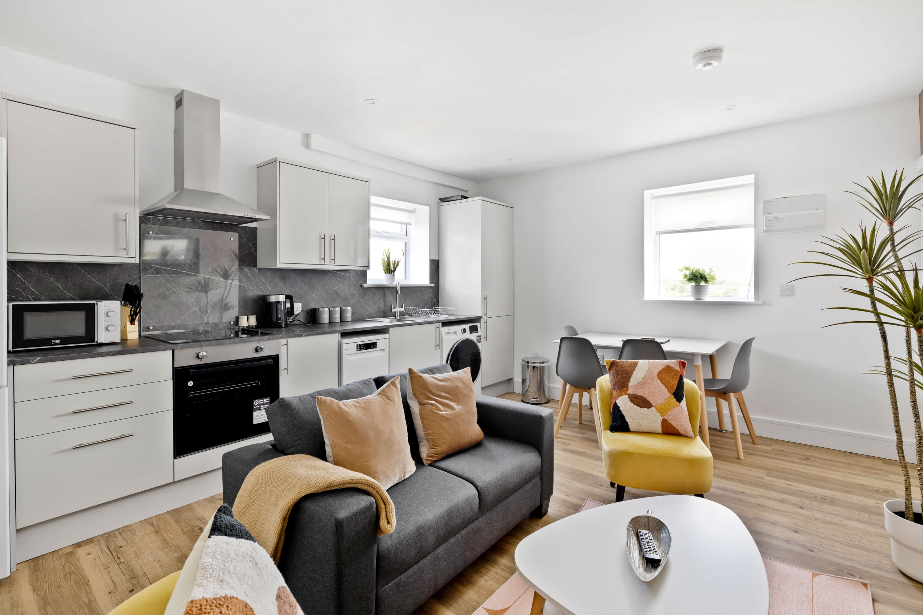 Modern & Cosy 2 Bed Apartment in Saltash