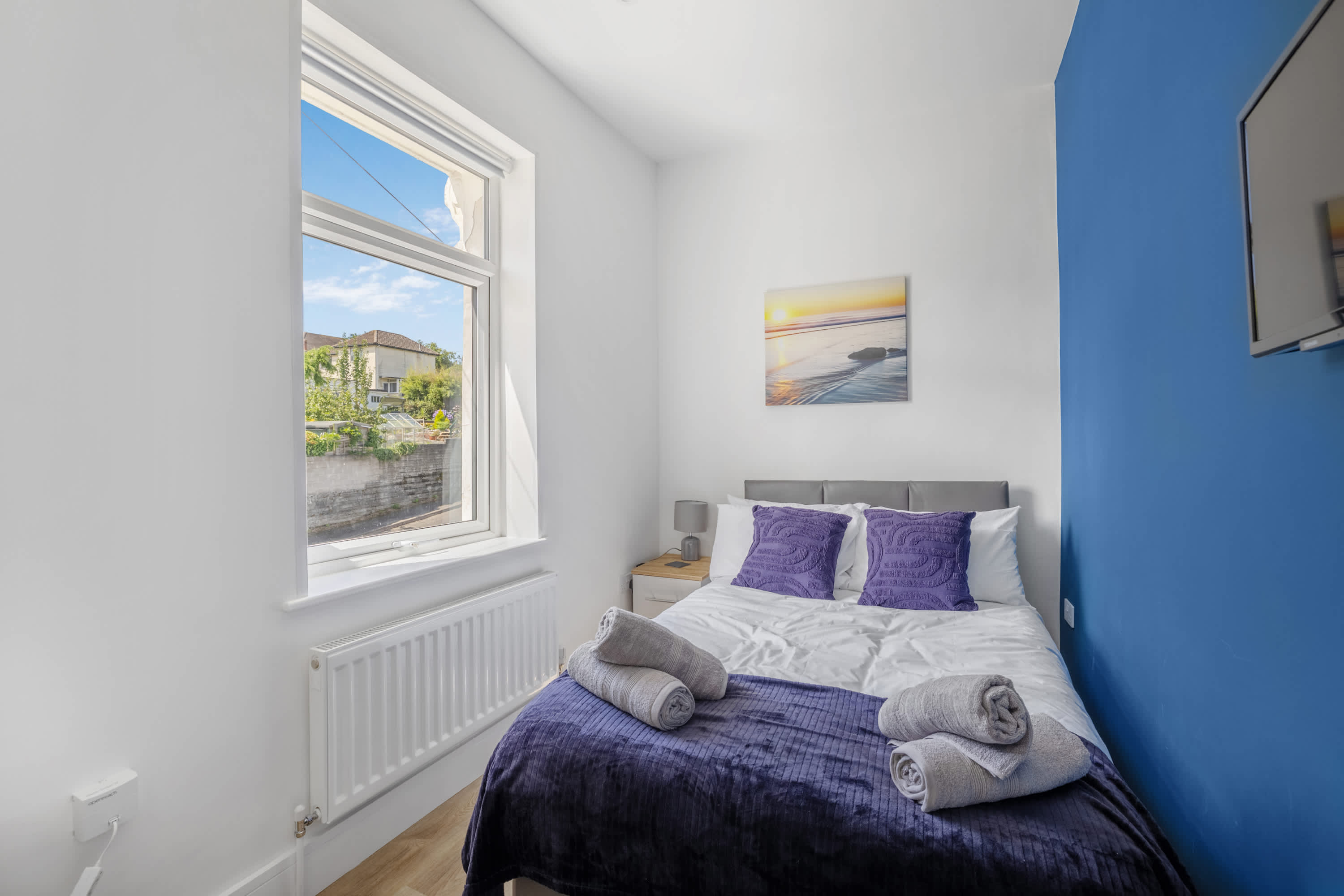 Spacious 2 Bedroom Apartment in Saltash