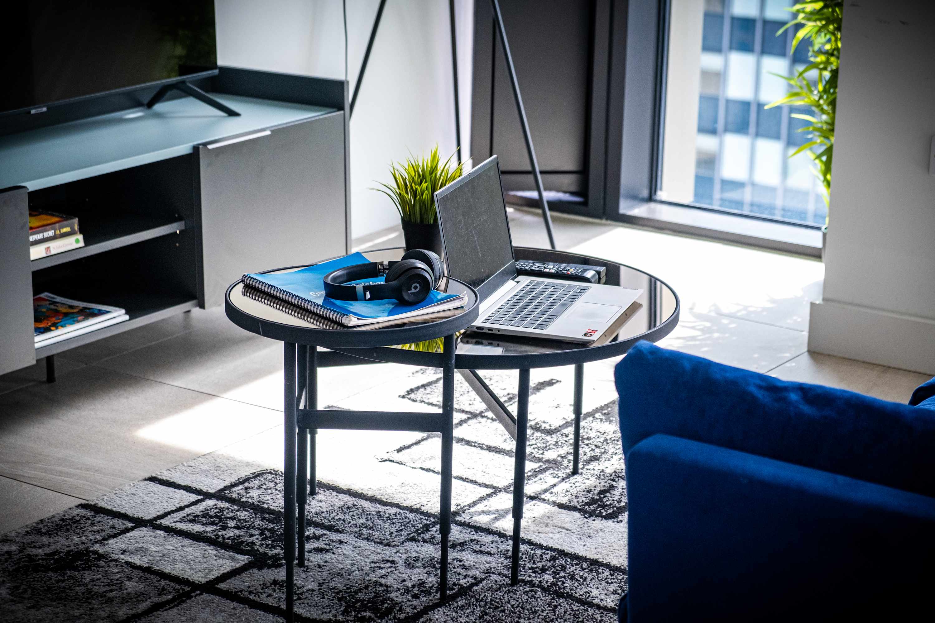 View Bright & Comfortable 2-Bed Apartment near City Cen in Broad Street 218 B1 Bright & Comfortable 2-Bed Apartment near City Cen in Broad Street 218 B1 - Property image 25 - VivreStays
