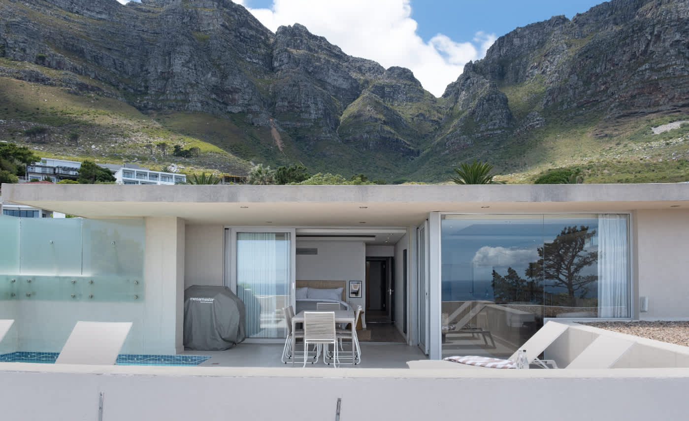 Camps Bay Grace - Villa with pool and ocean views — Cape Town, Western Cape — vacation rental