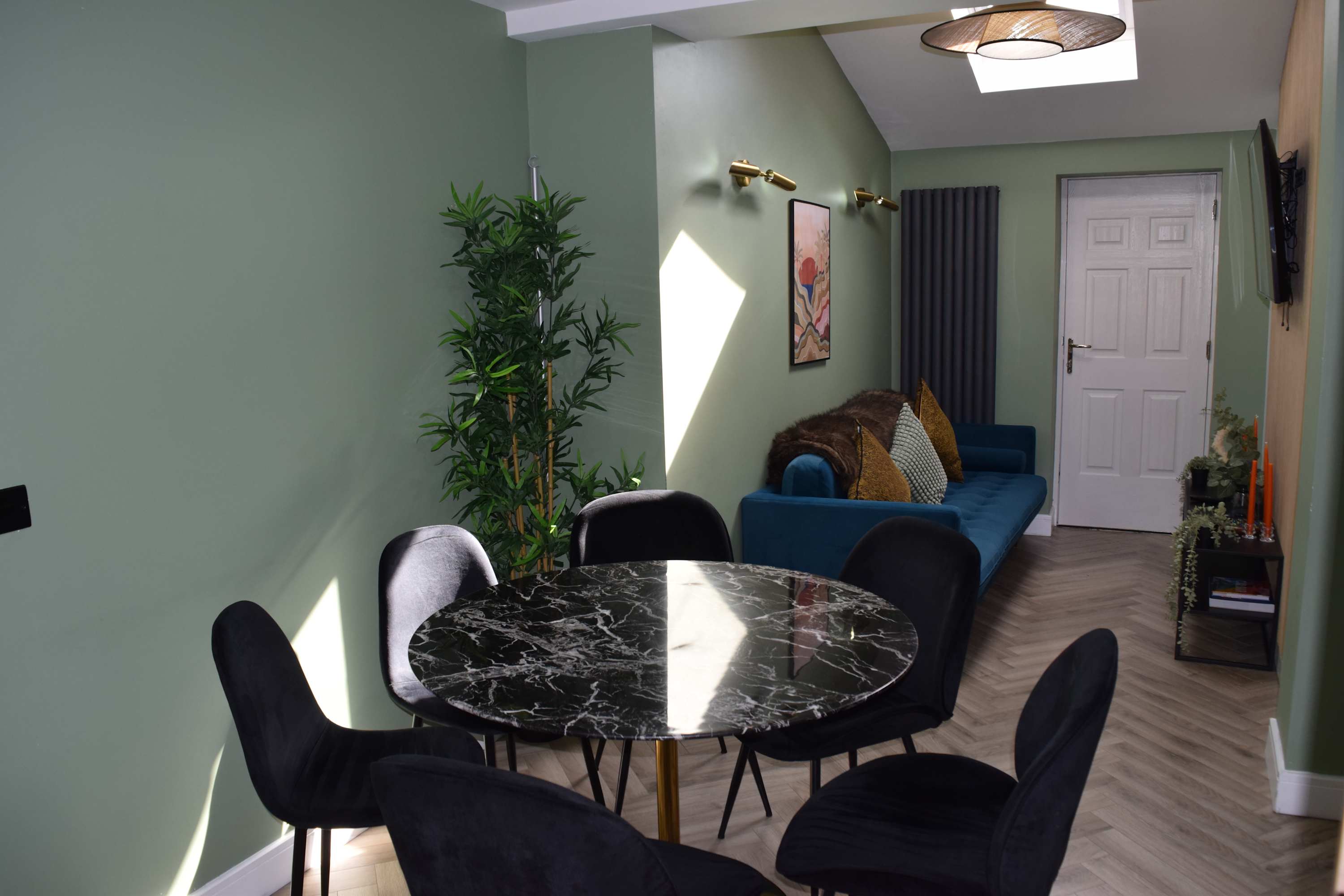 Amazonian Luxury Family Home MCR City Centre+Park in Shilford Drive 10 M4 4JG - Property image 47 - VivreStays