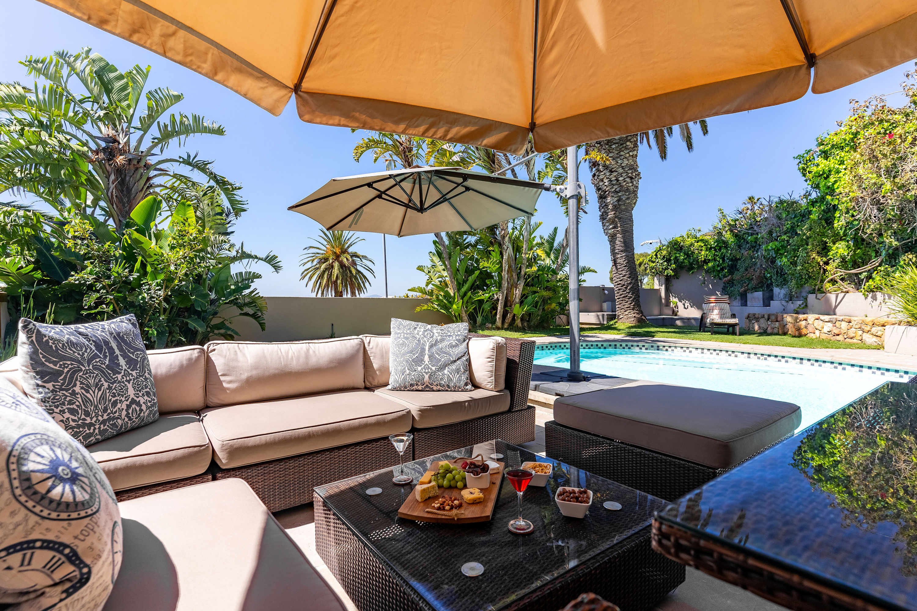 Green Point Grande - Luxury Family villa with pool — Cape Town, Western Cape — vacation rental
