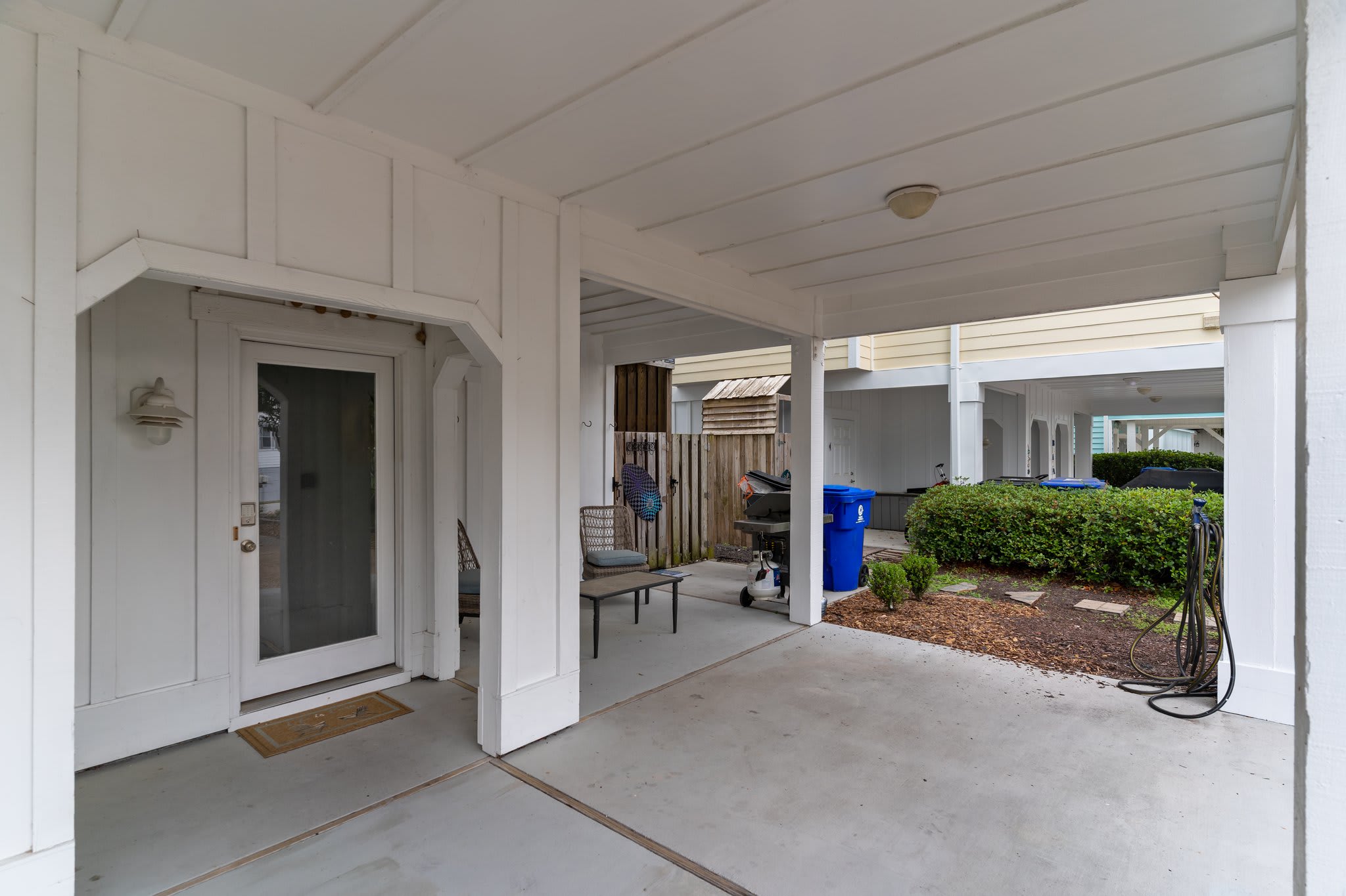 Steps to the Sand in Carolina Beach, Sleeps 10! Villa 6