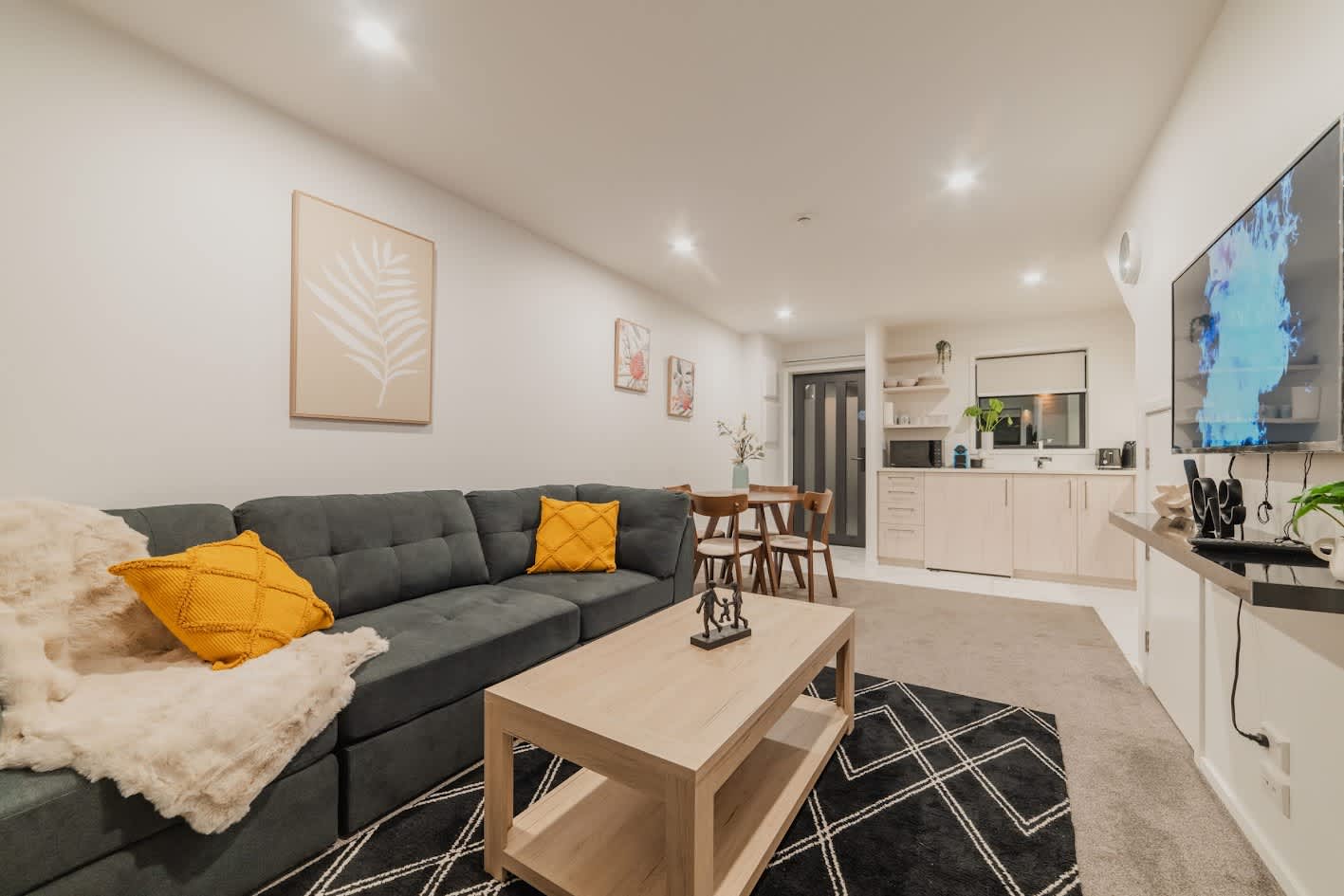 2BR Stay in the City, Free Wi-Fi – Gloucester