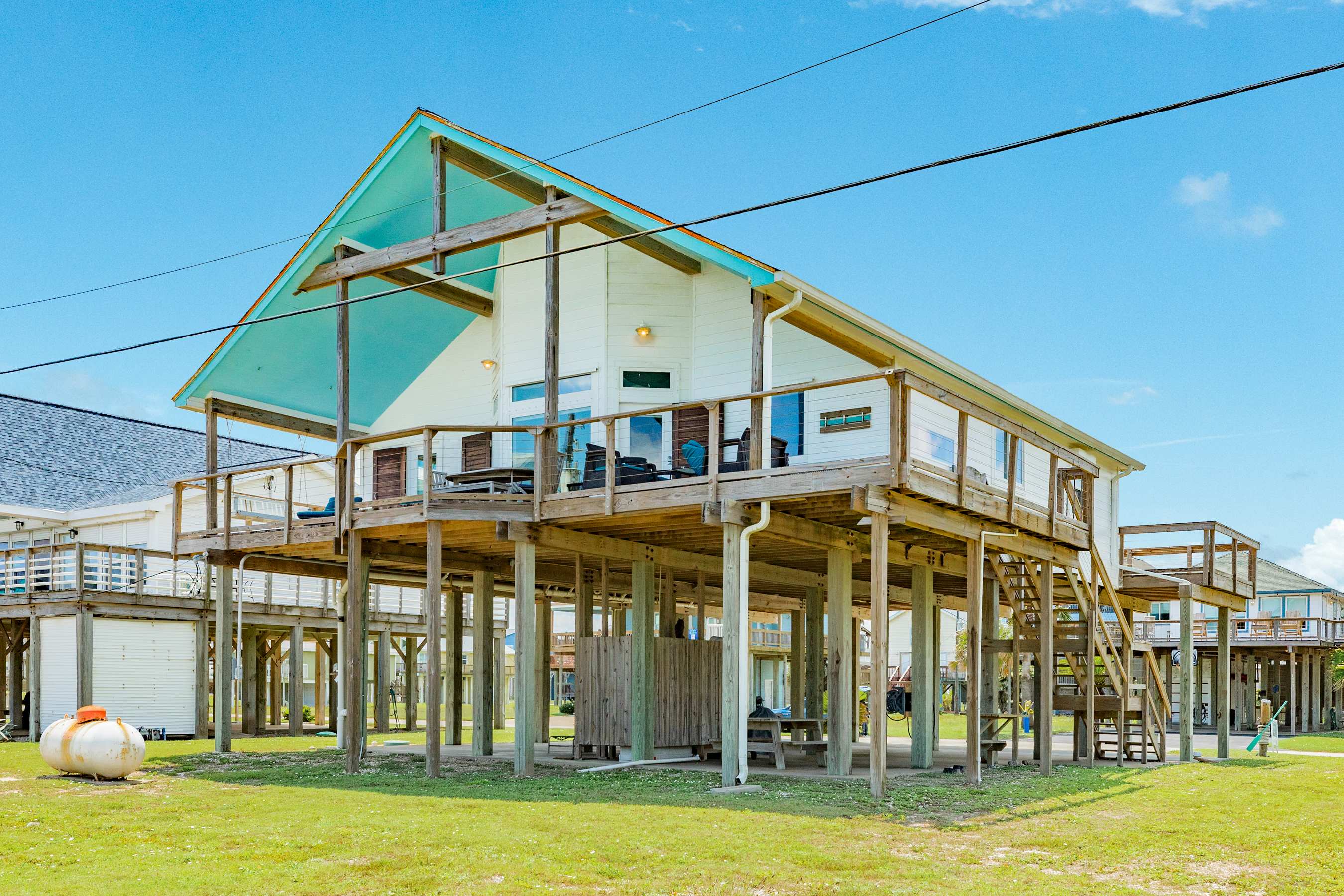 Ocean Breeze 2nd Row Best Sunrises Surf Sounds | Photo 3