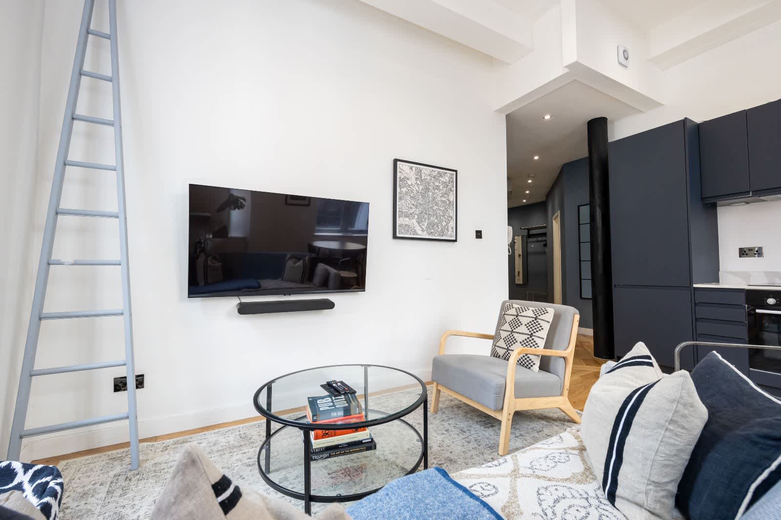 Azure Suite 1BR