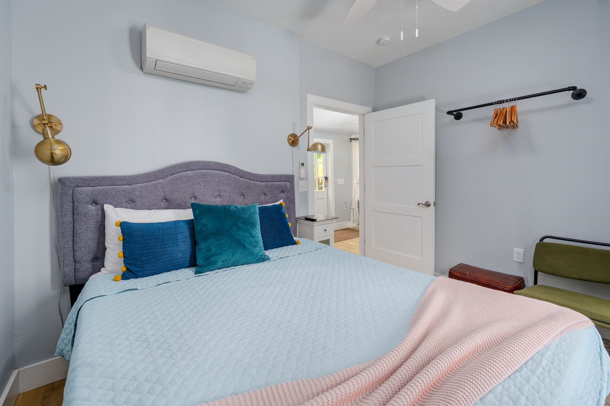 Courtyard Flat | City Center | Hot Tub — photo 13