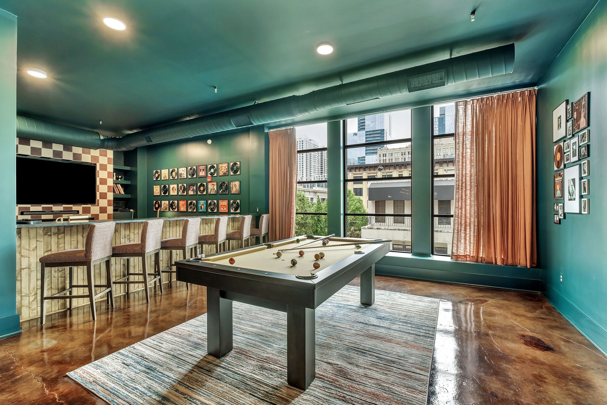 Studio B Suite 4BR/3000sq ft, Walkable to Broadway — Nashville, TN — vacation rental