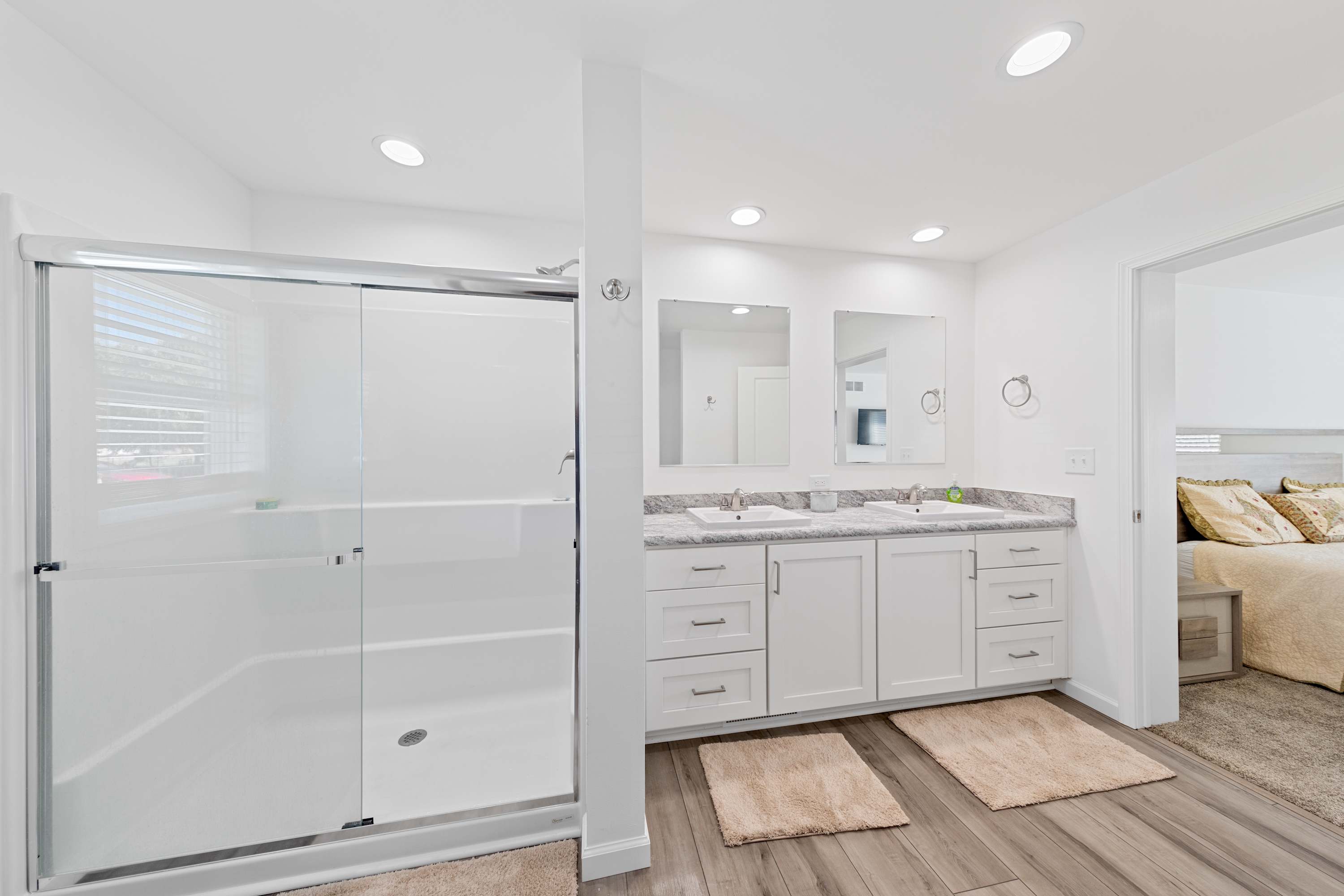 38030 Keenwick Family Home
