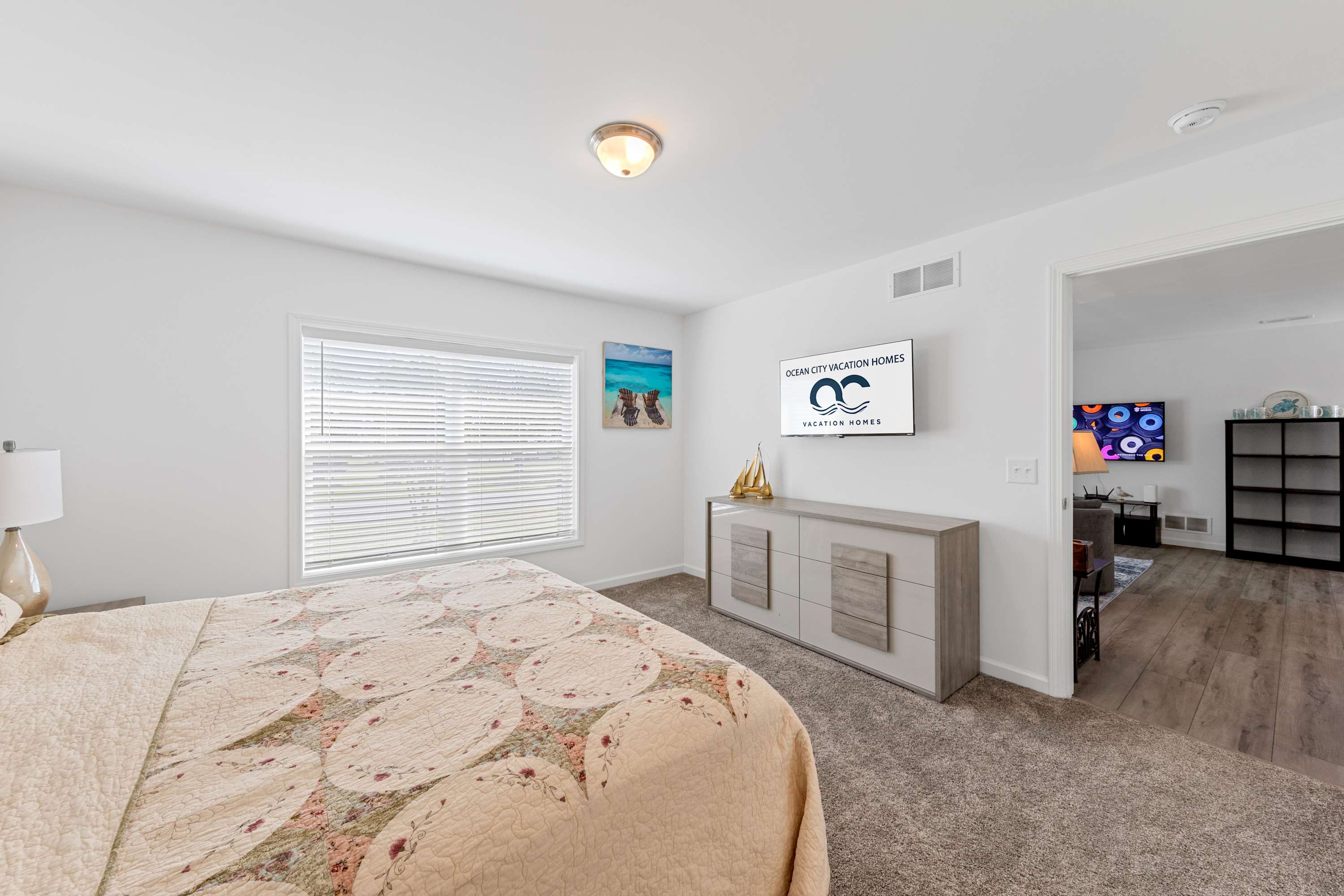 38030 Keenwick Family Home