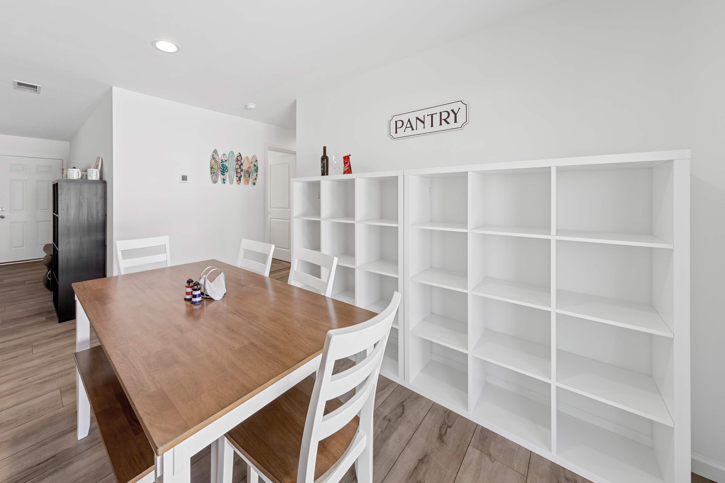 38030 Keenwick Family Home