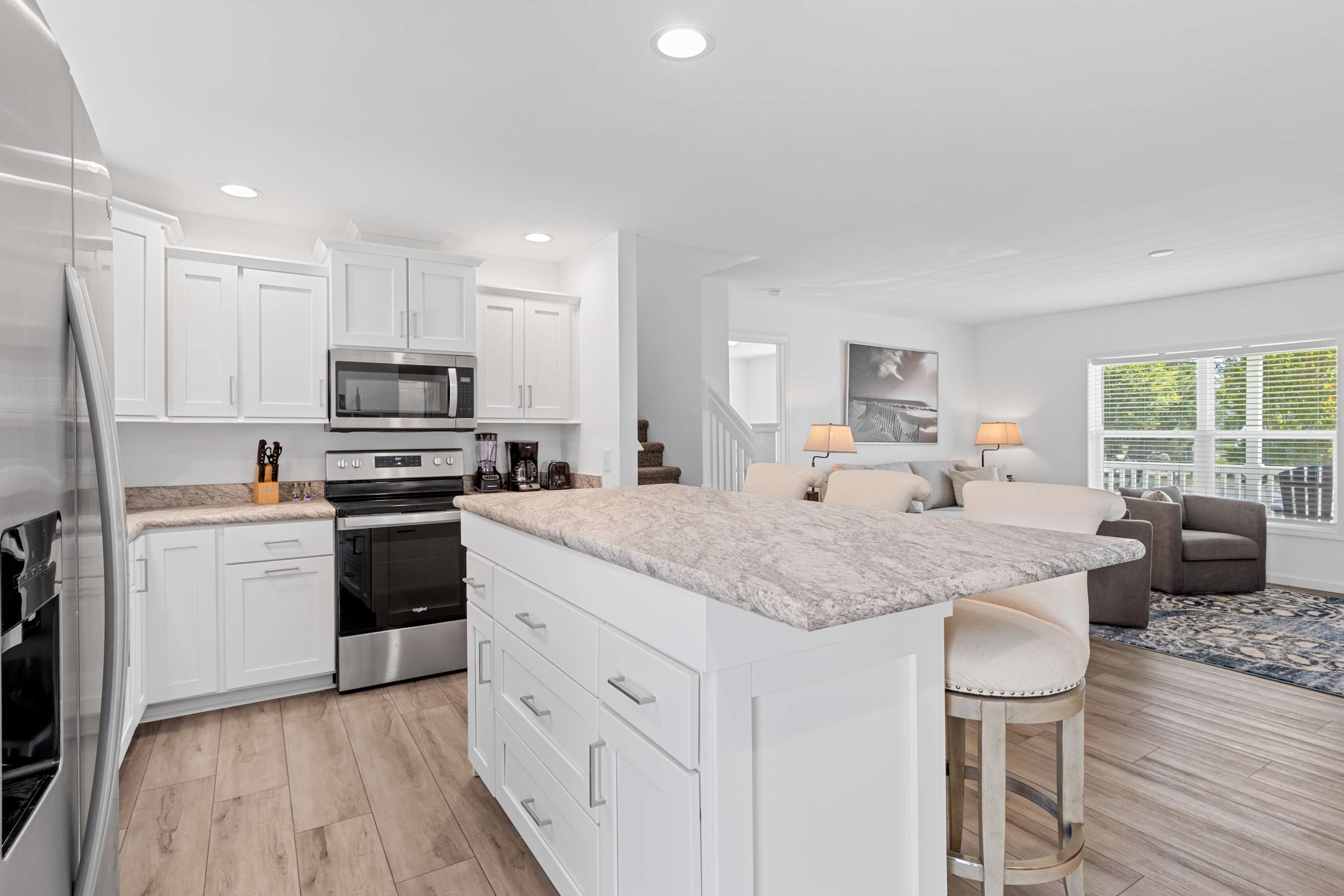 38030 Keenwick Family Home