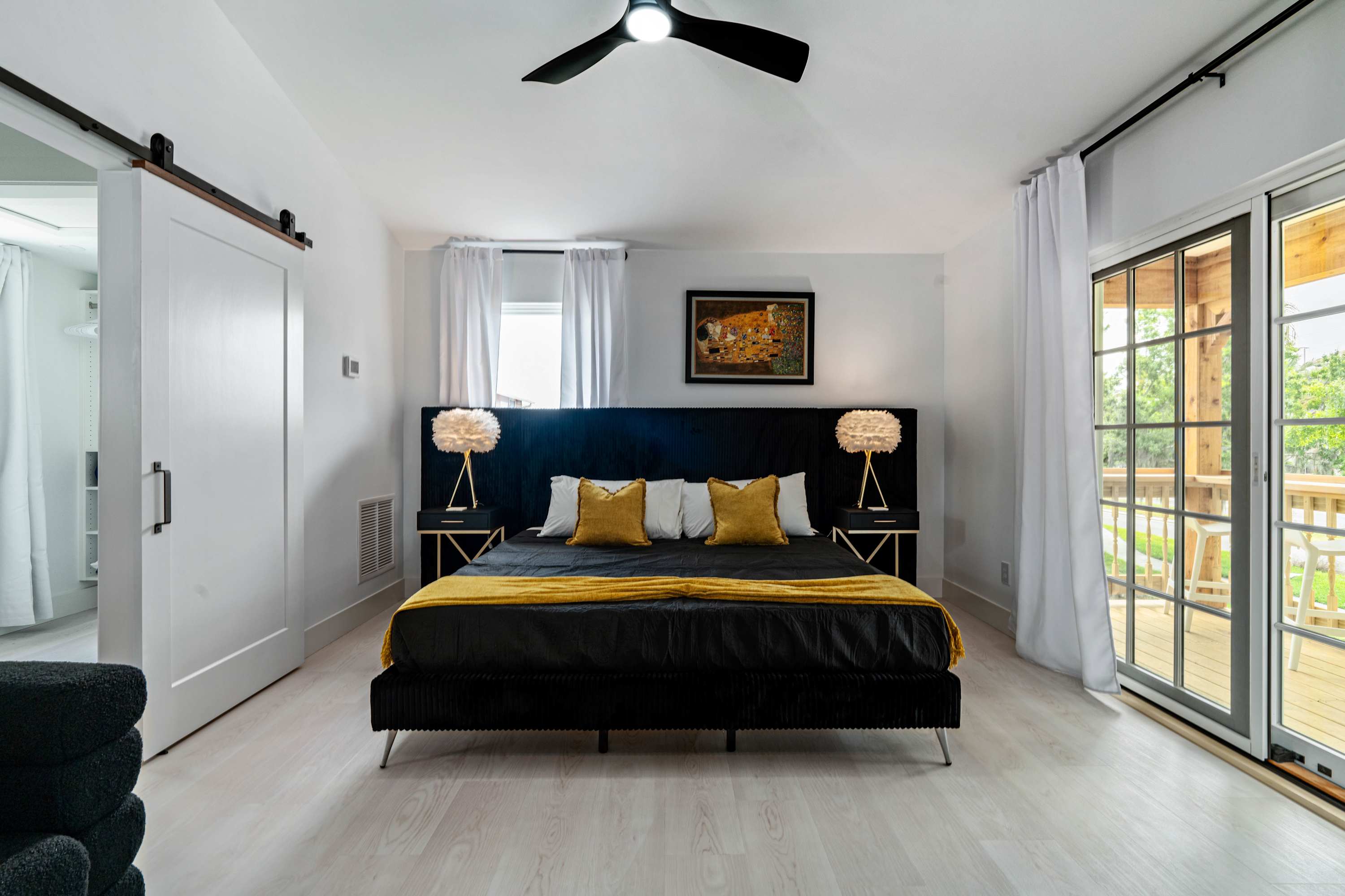 The Floridian Suite | Heated Pool | Walk to DNTN — photo 16