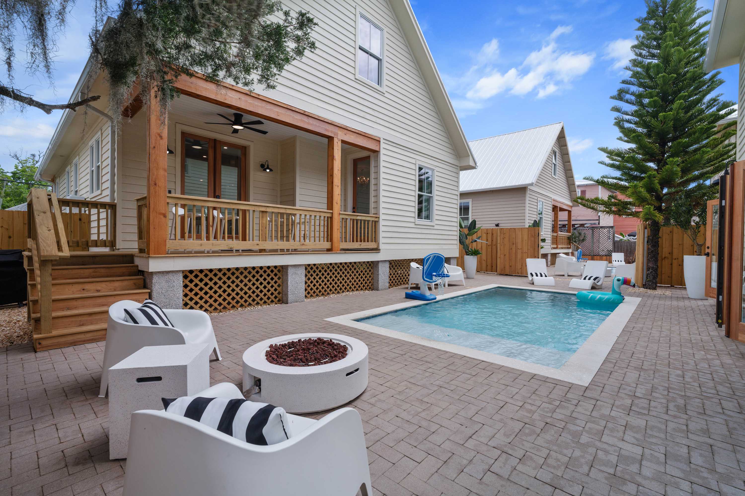 The Augustine Suite | Heated Pool | Walk to DNTN — photo 20