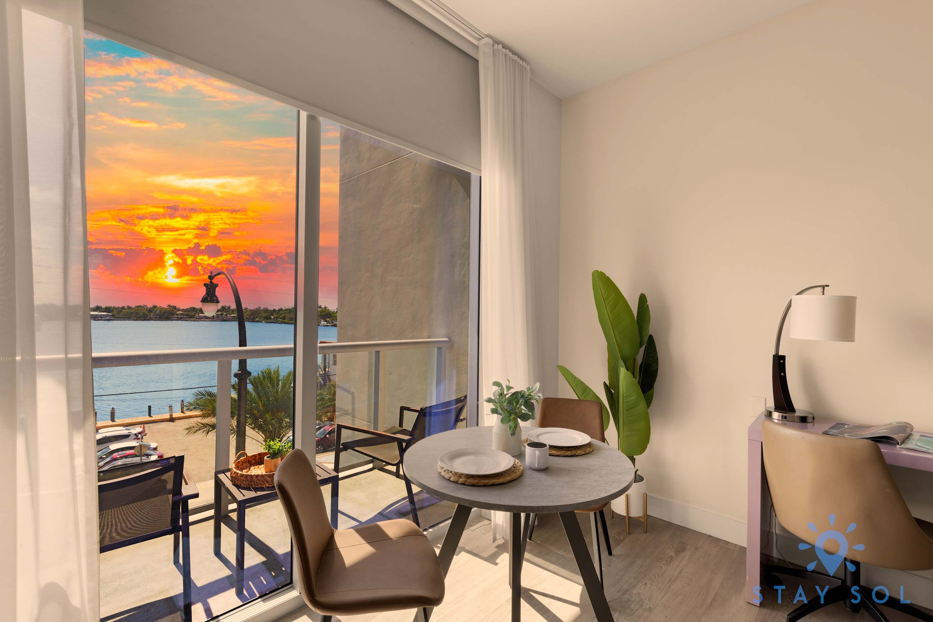 Front Bay View|Balcony| Enjoy Sunset–Near Beach — Hollywood, FL — vacation rental