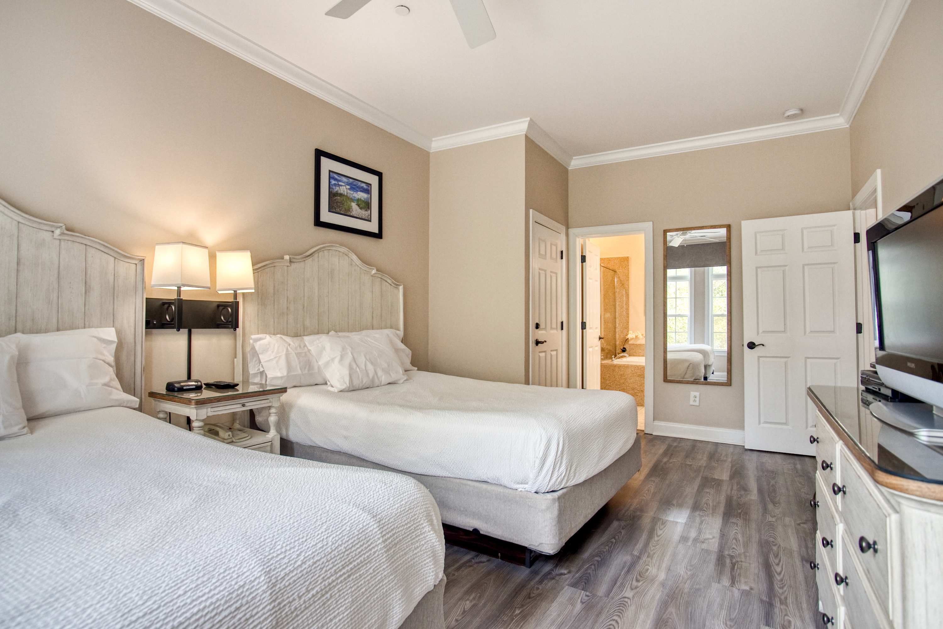 Litchfield 1BR Getaway at Seaside Inn