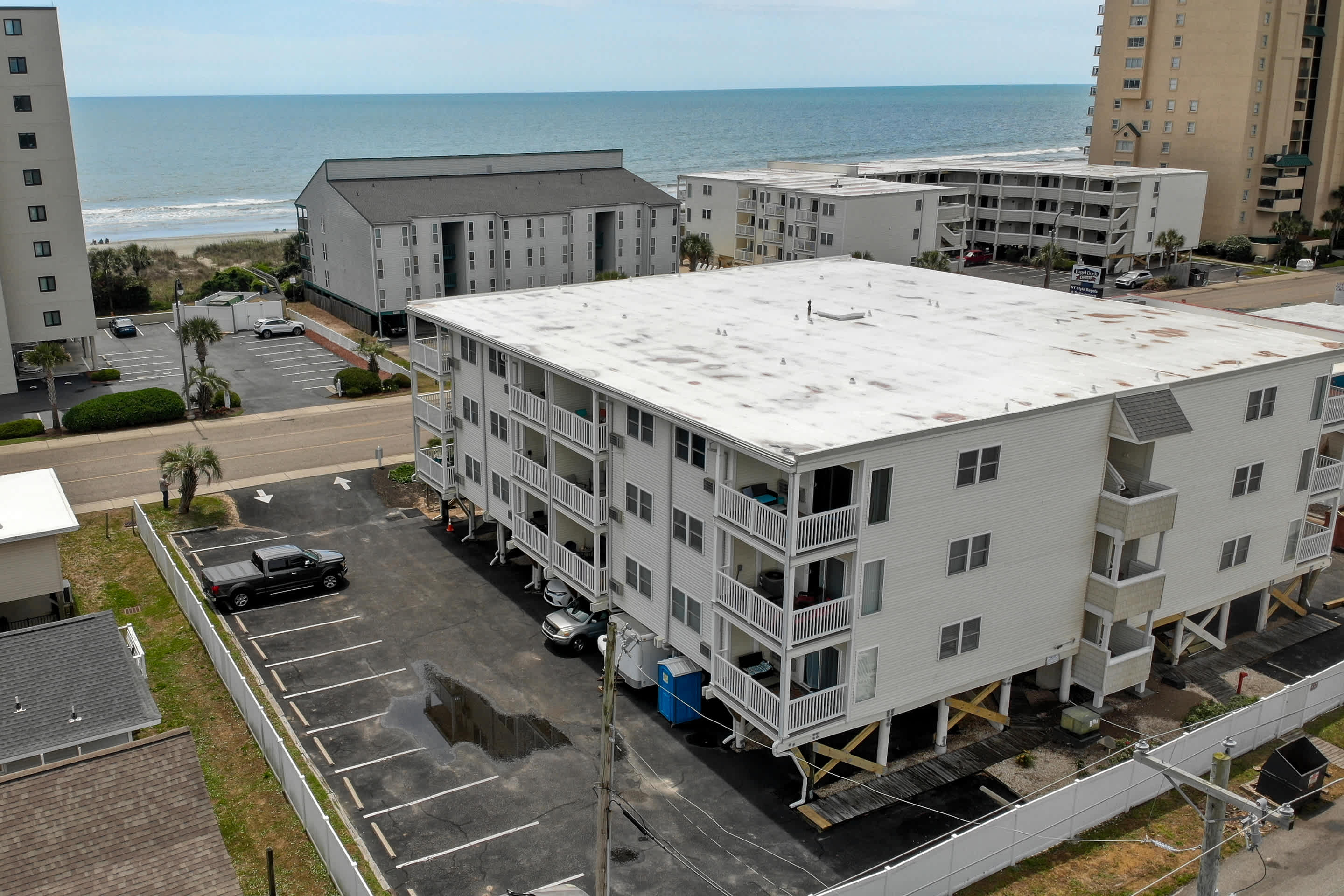 North Myrtle Beach 2BR condo Steps from Beach | Photo 36