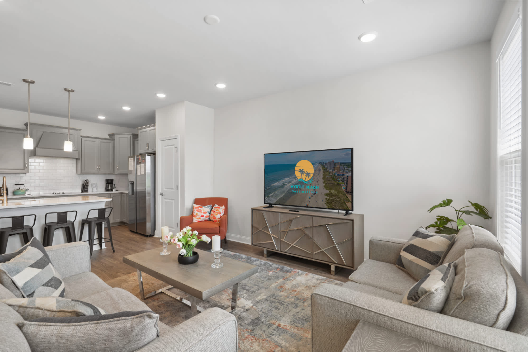 Townes At Barefoot 5141 3