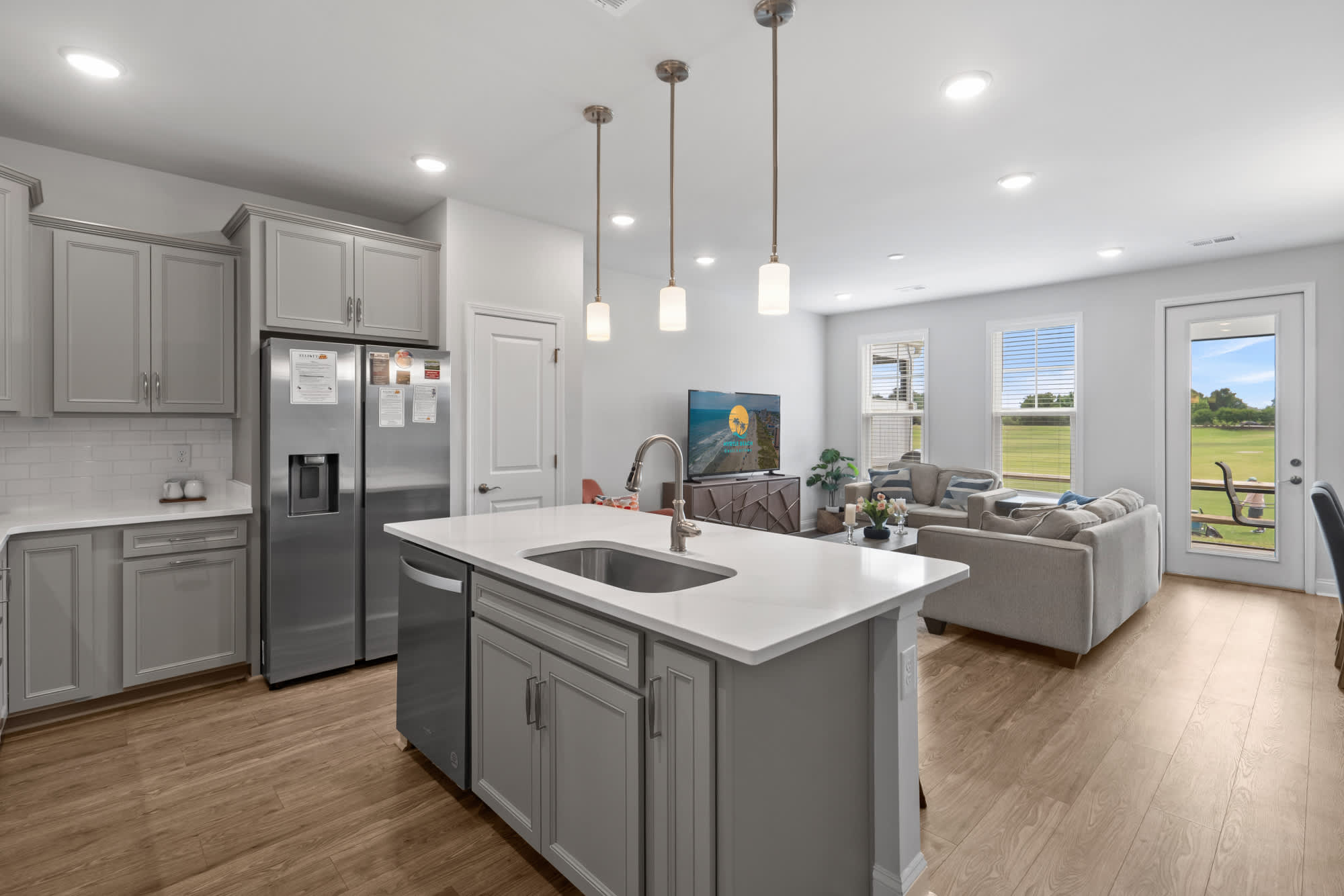 Fully equipped kitchen