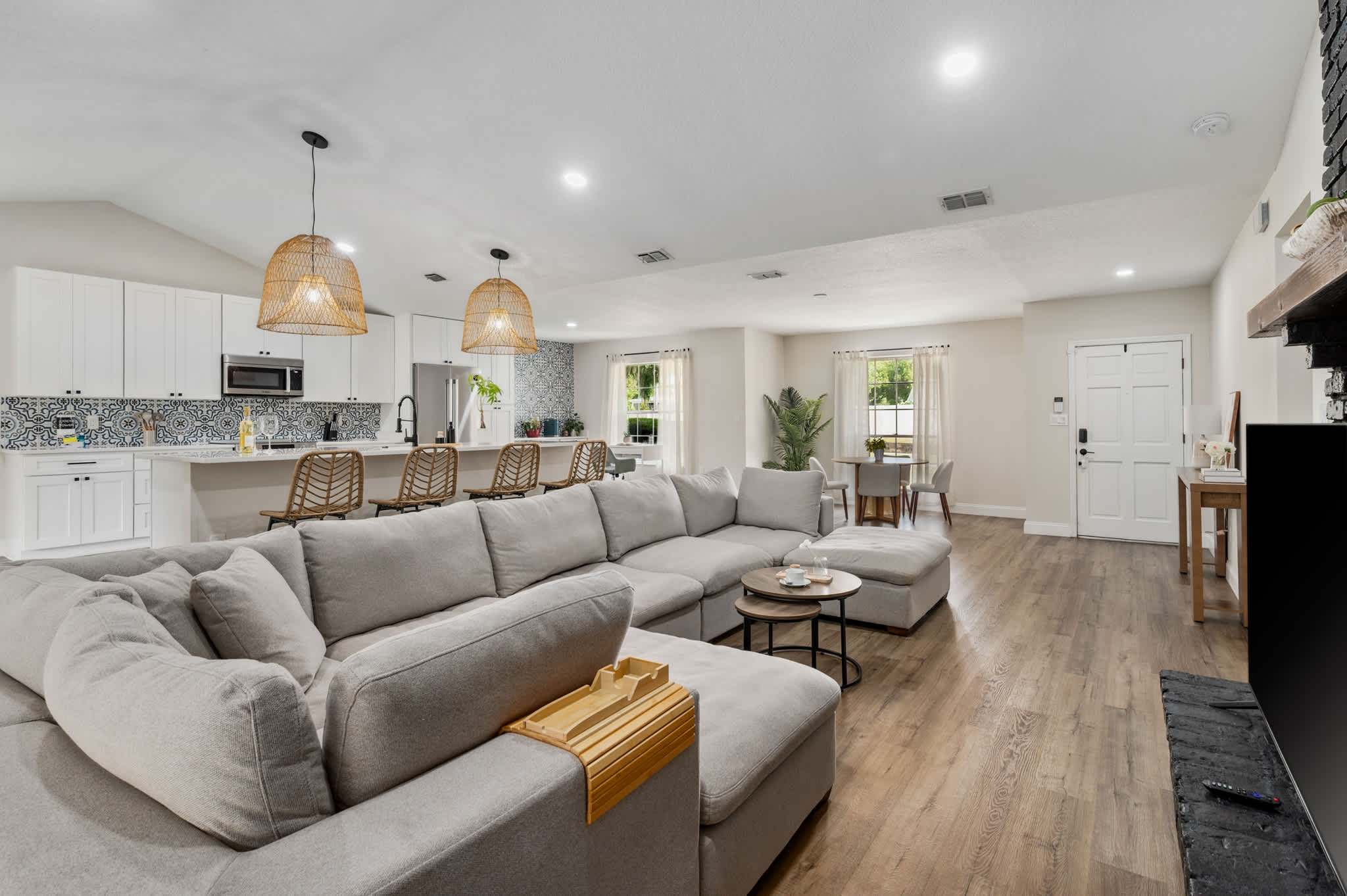 Spacious home w/ screened patio & EV charger