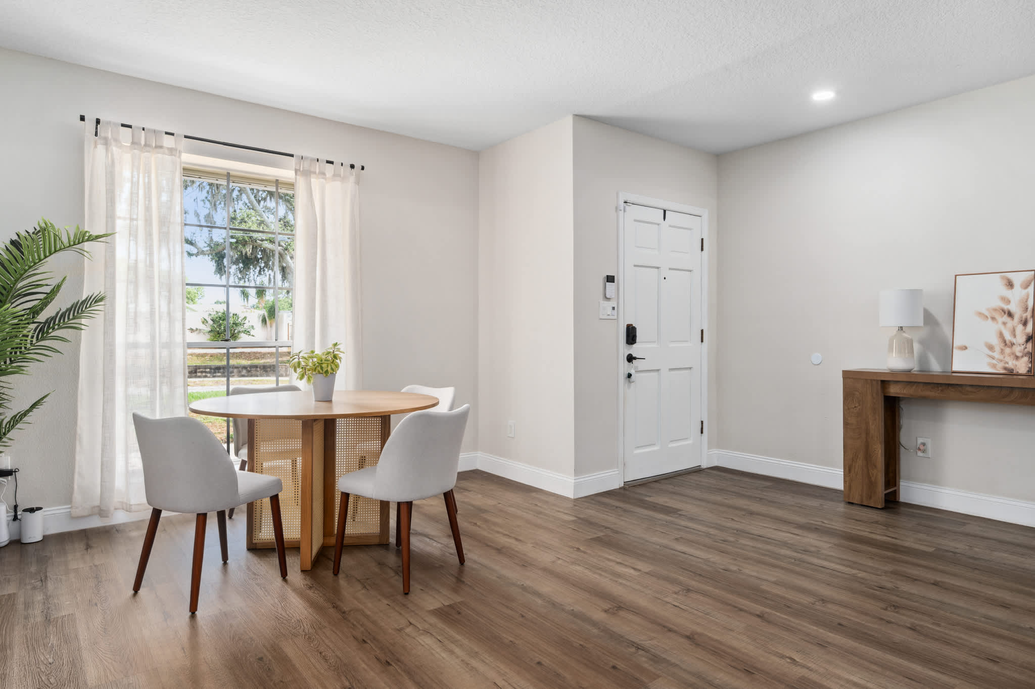 Spacious home w/ screened patio & EV charger