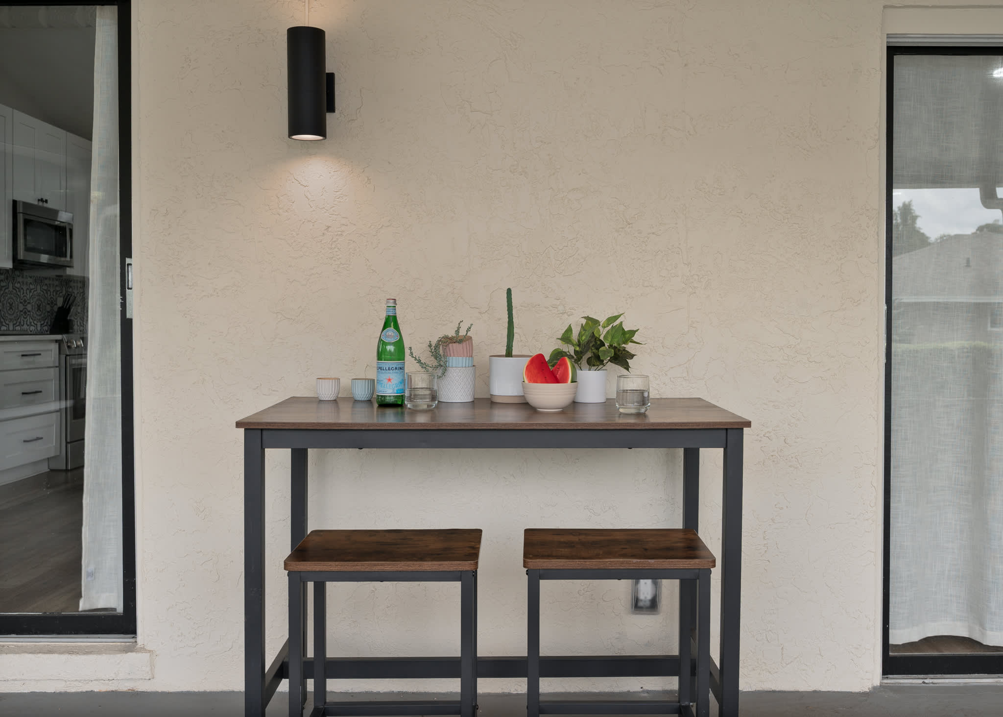 Spacious home w/ screened patio & EV charger