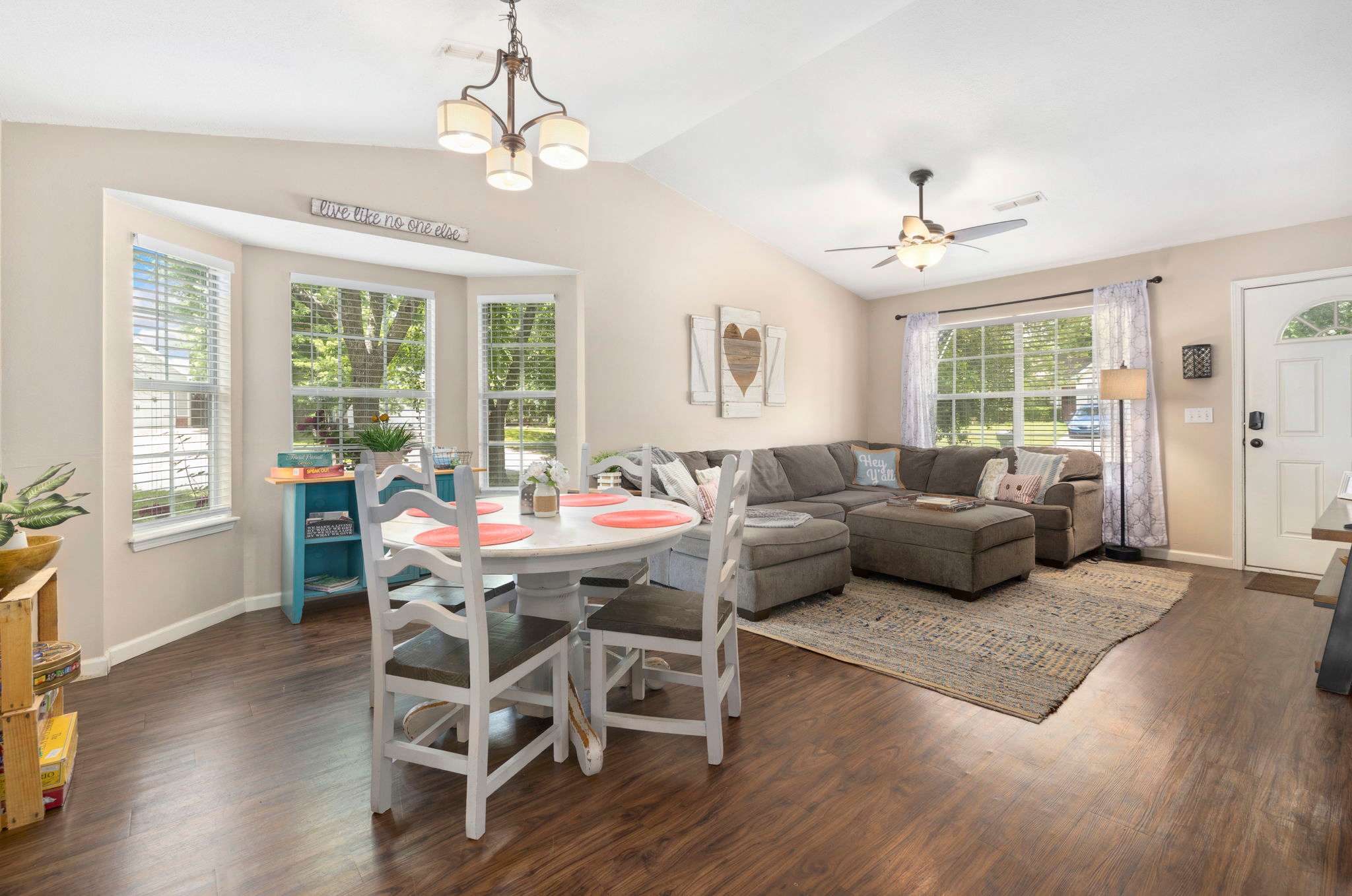 Cozy Cottage-3 mi to UofA-4 mi to DT 3