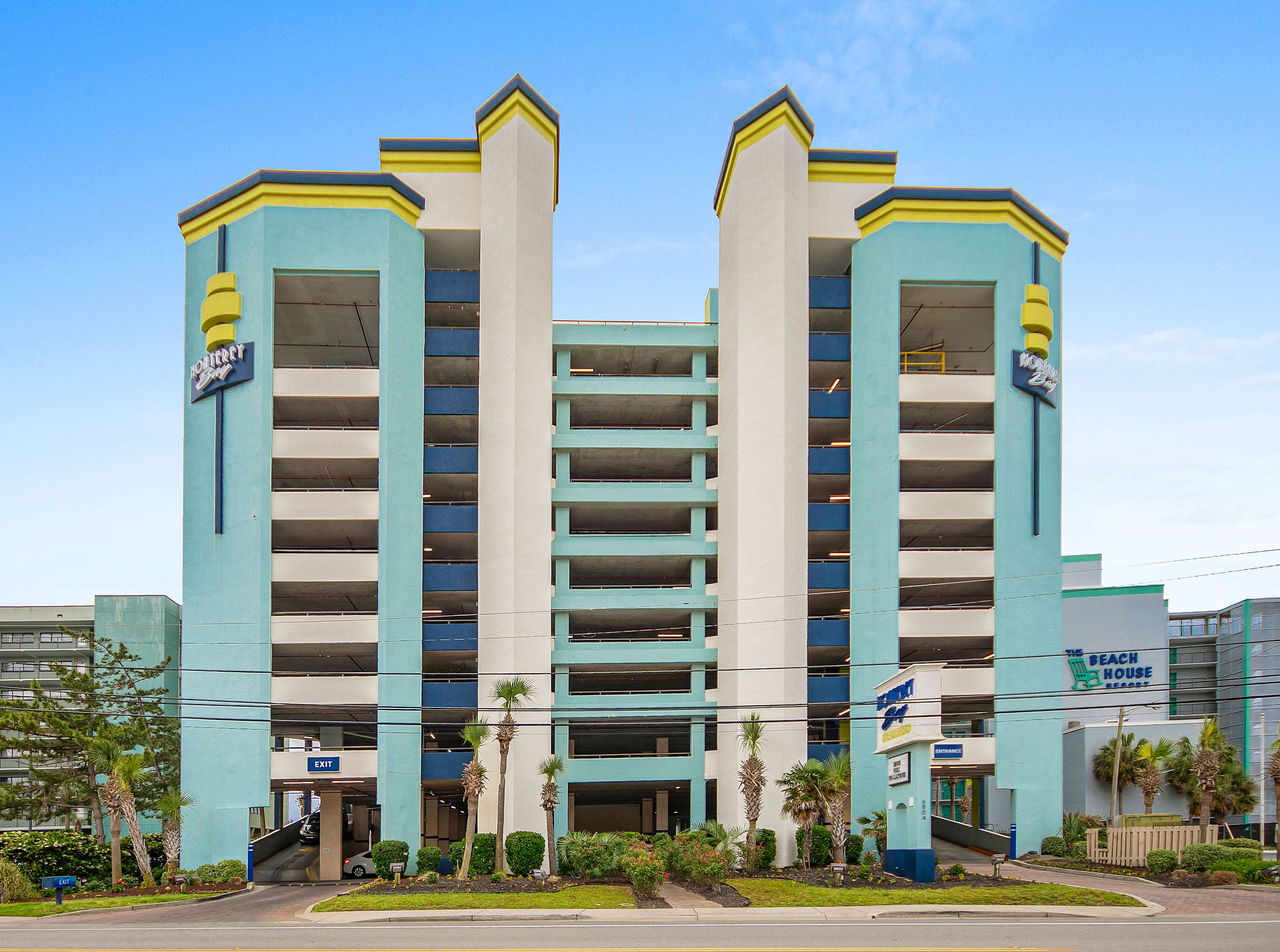 Beachy Gem Rooftop Pool M101 | Photo 38