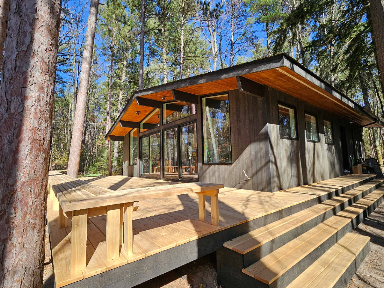 Sayler Park Cottage 30 DAY RENTAL MINIMUM — Williamsburg, MI — vacation rental