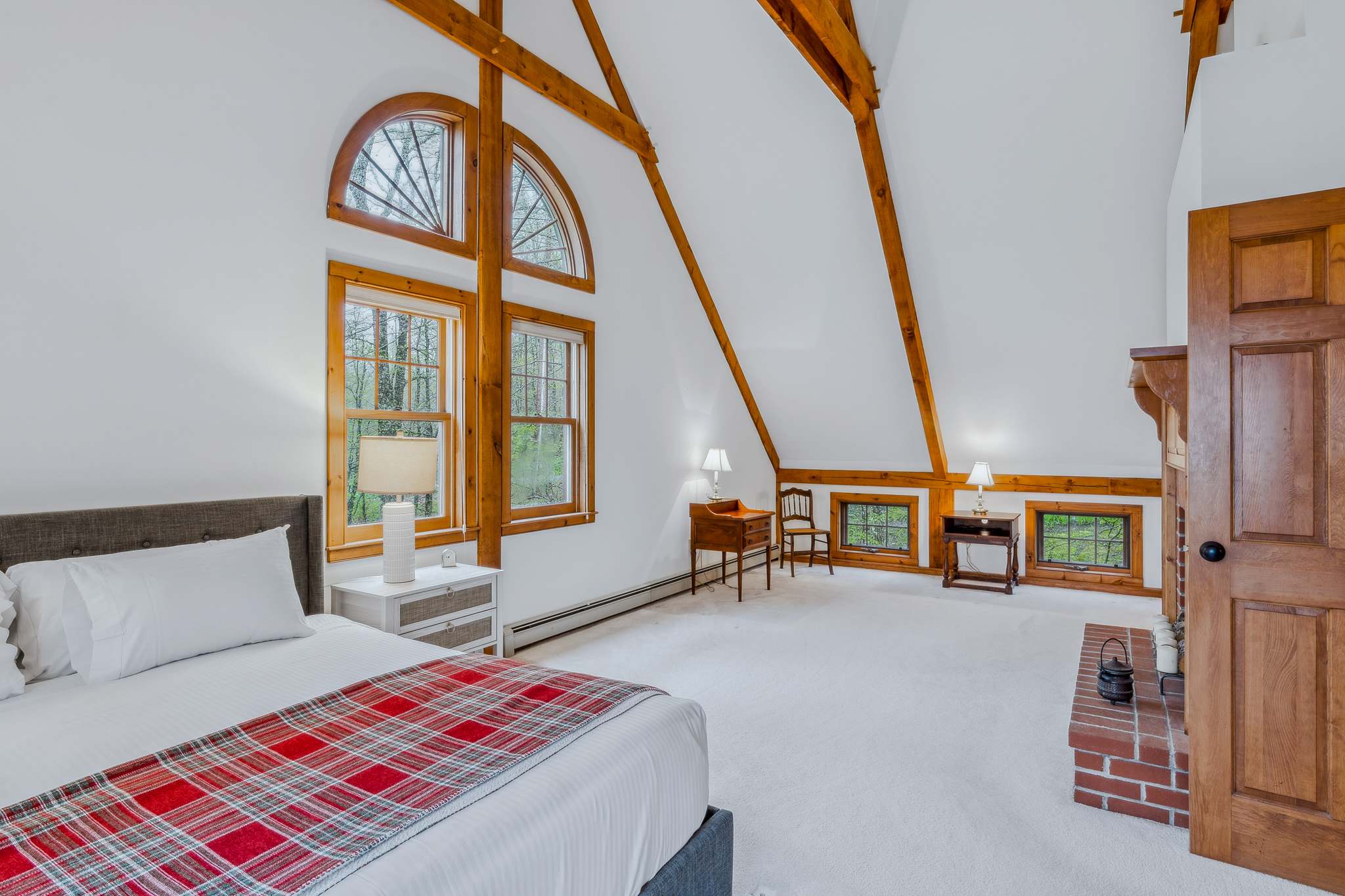 Mountain Views! Bonus Room | Sugarhouse Hideaway