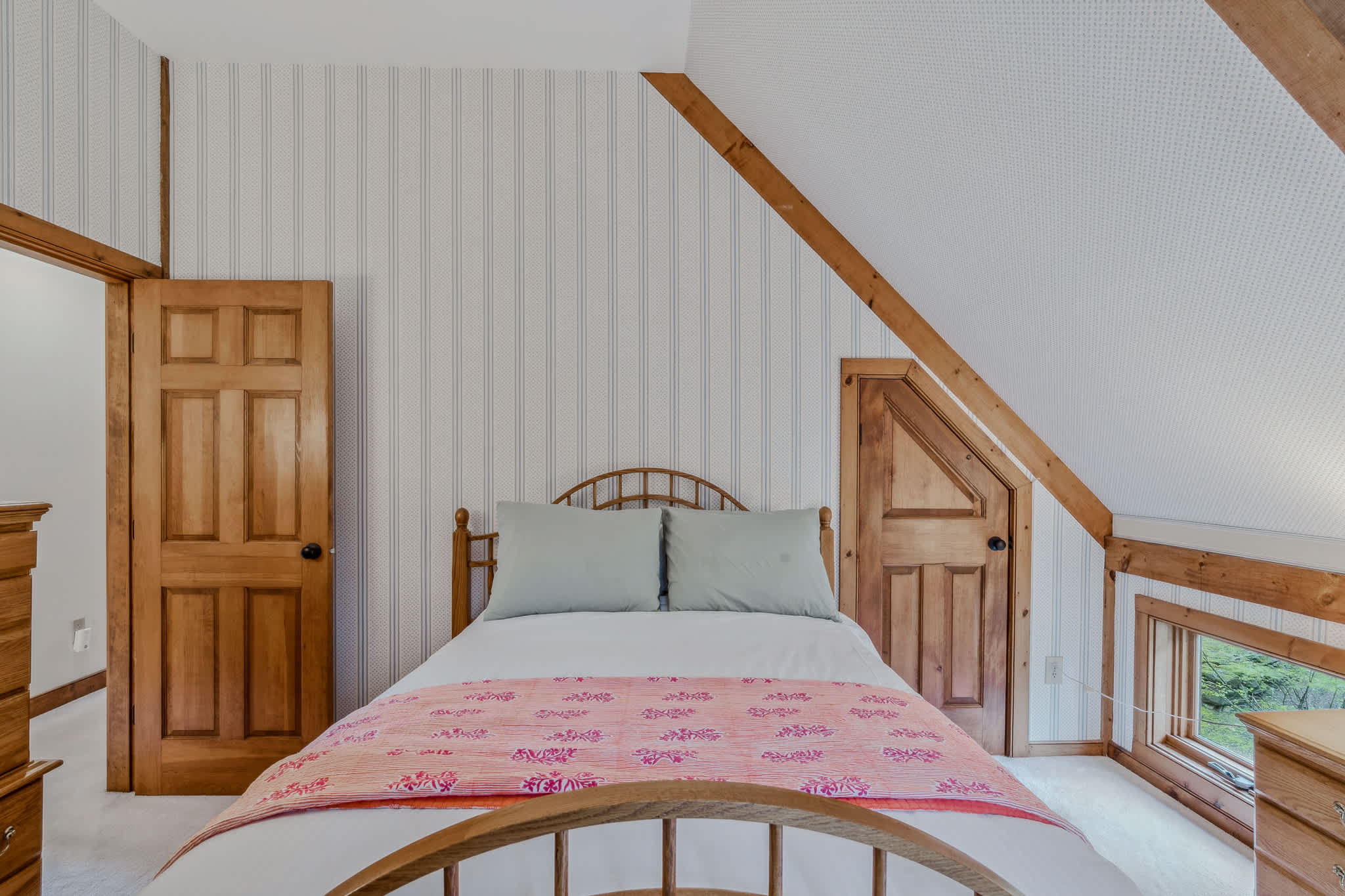 Mountain Views! Bonus Room | Sugarhouse Hideaway