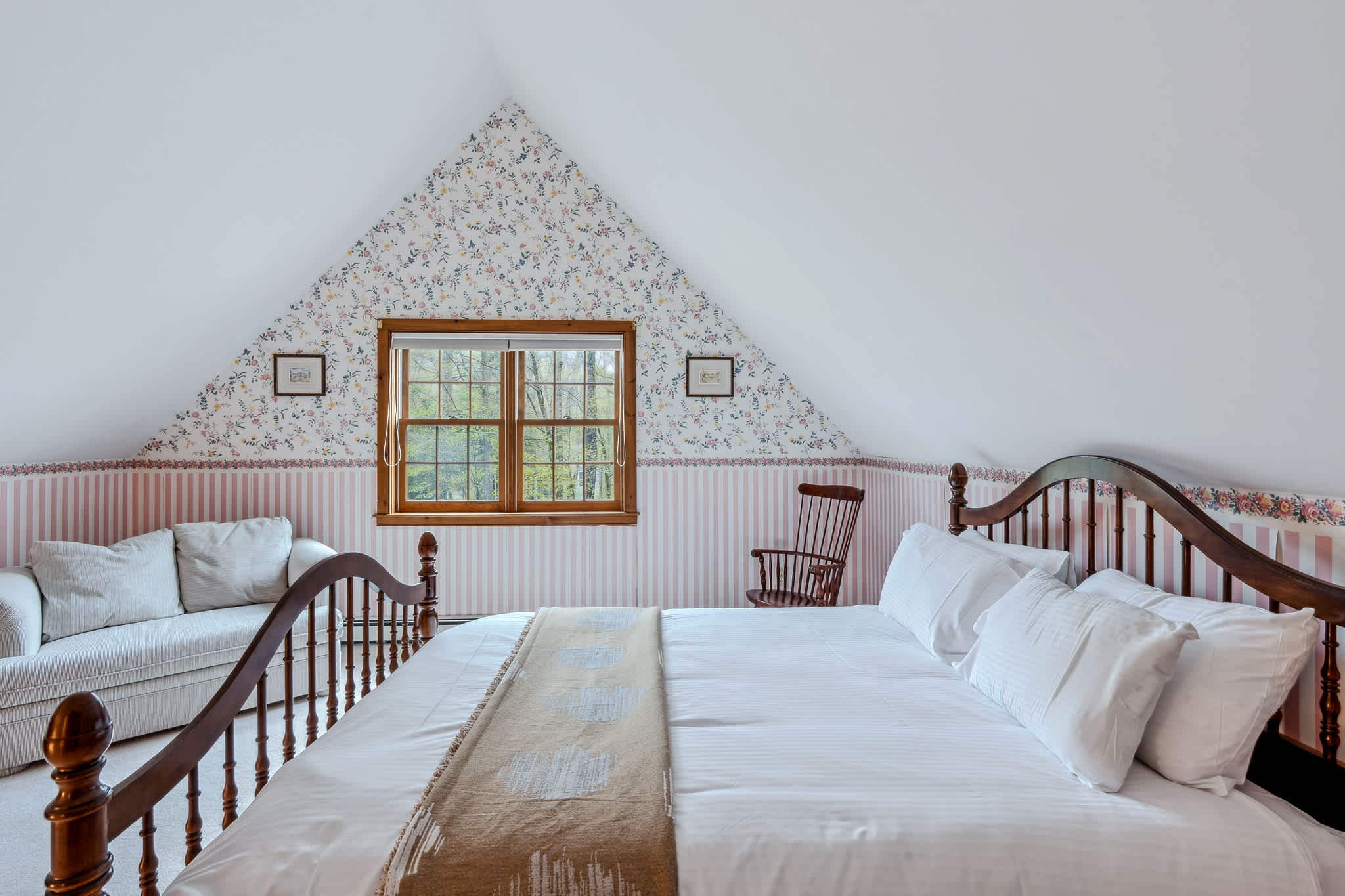 Mountain Views! Bonus Room | Sugarhouse Hideaway