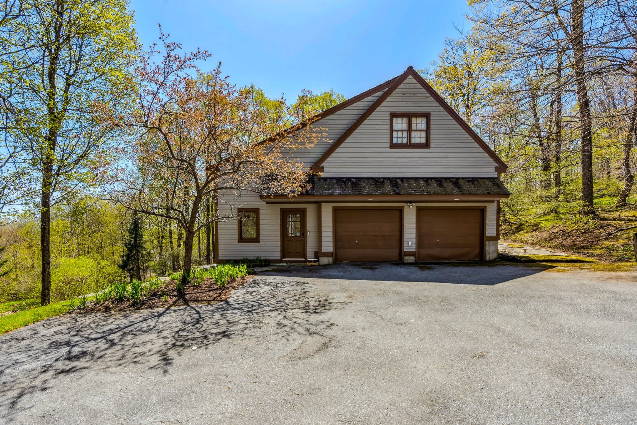 Mountain Views! Bonus Room | Sugarhouse Hideaway