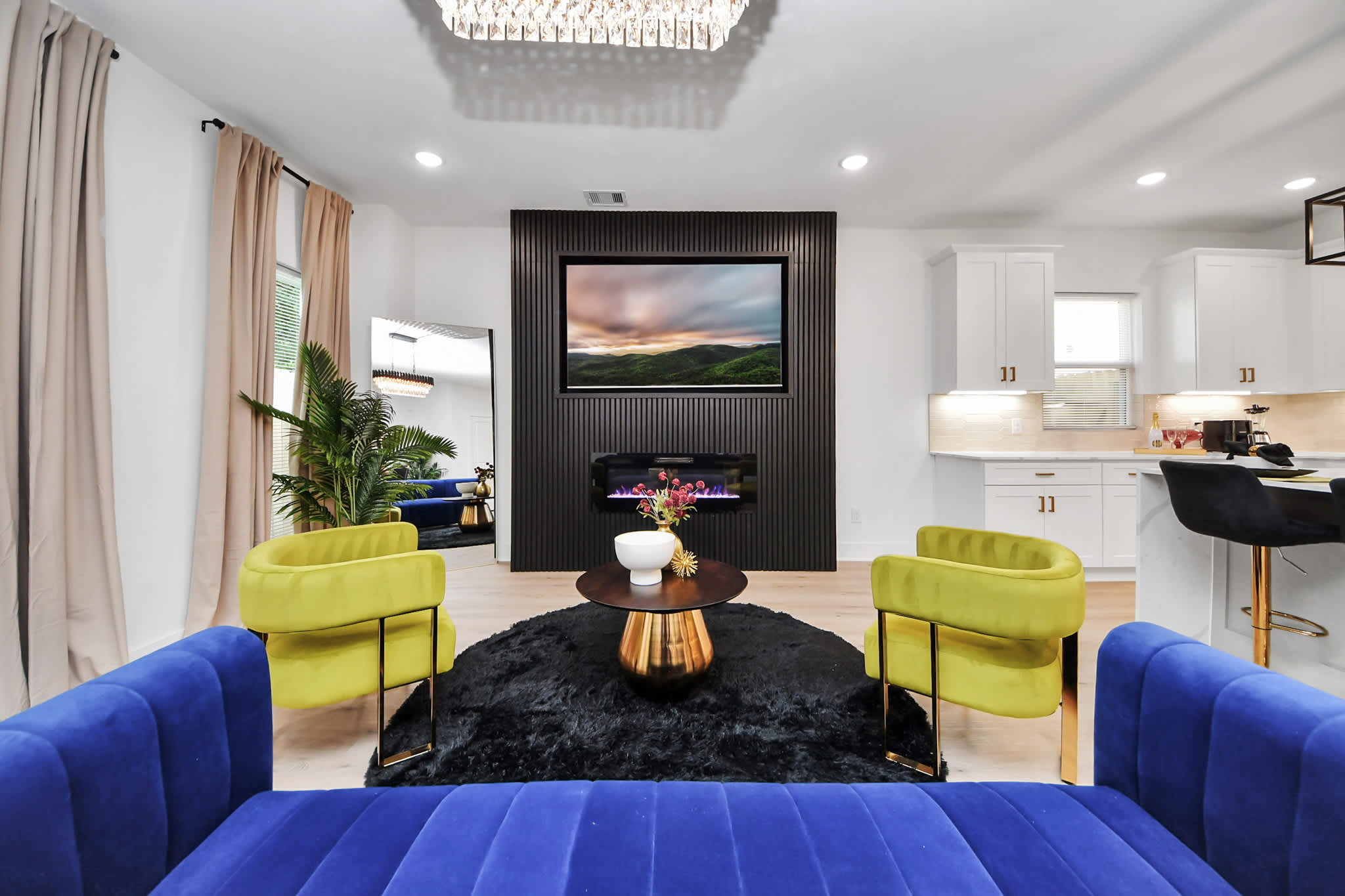 Luxury 3BR Retreat in Houston 3