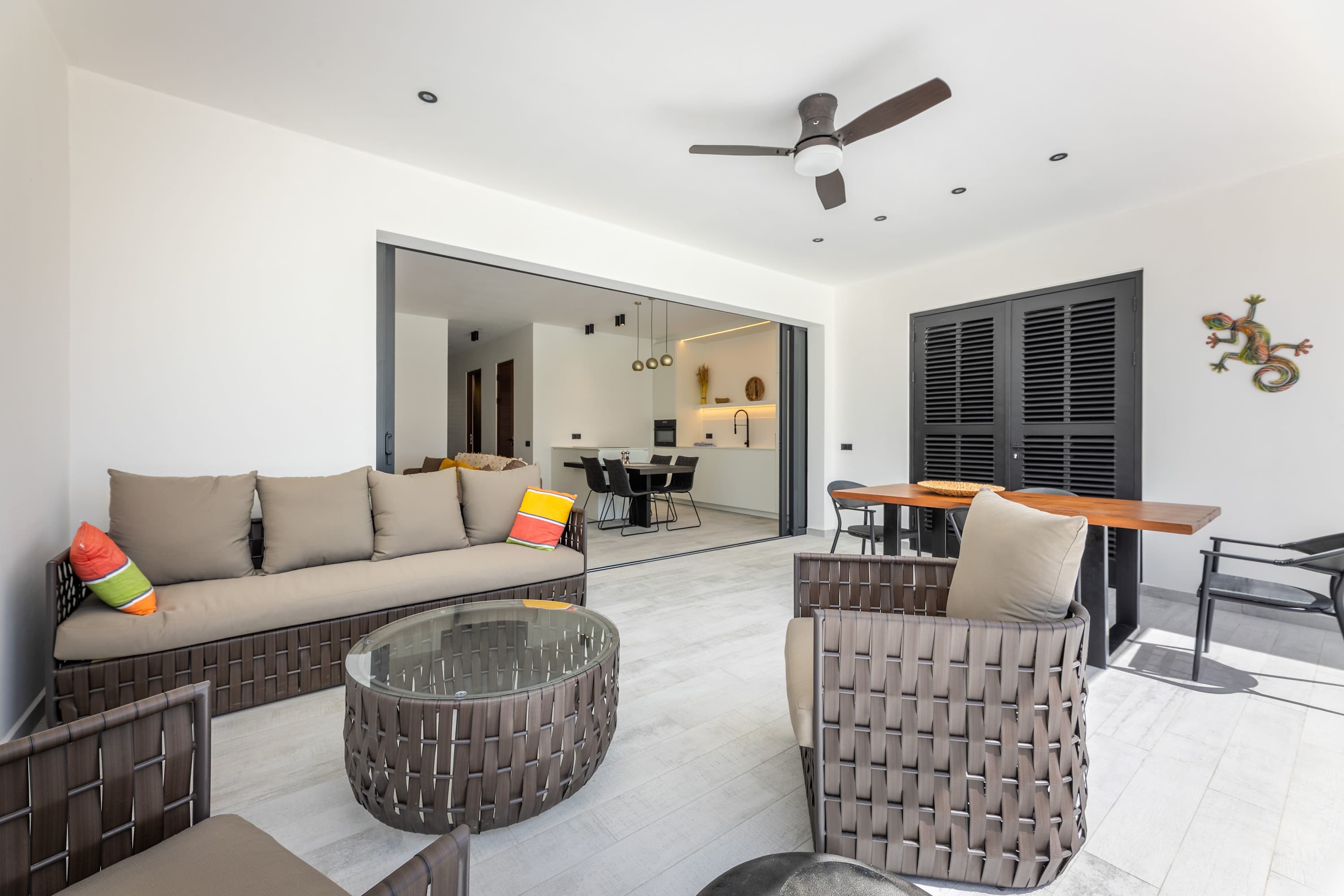 Blue Bay | The Reef | Terrace 5