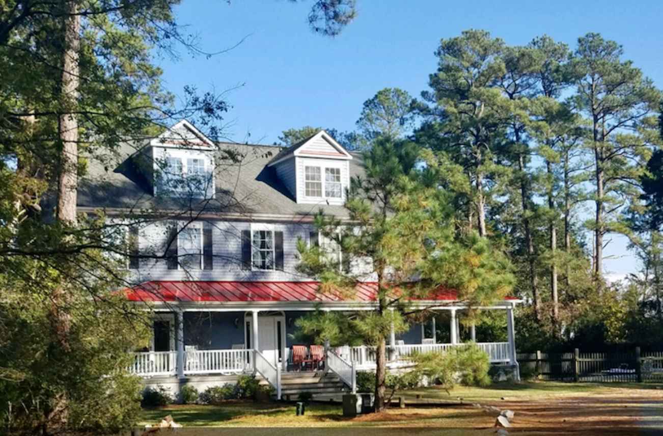 Chesapeake Waterfront - 7BR,5BA - Beach, Pool, Dock — Woolford, MD — vacation rental