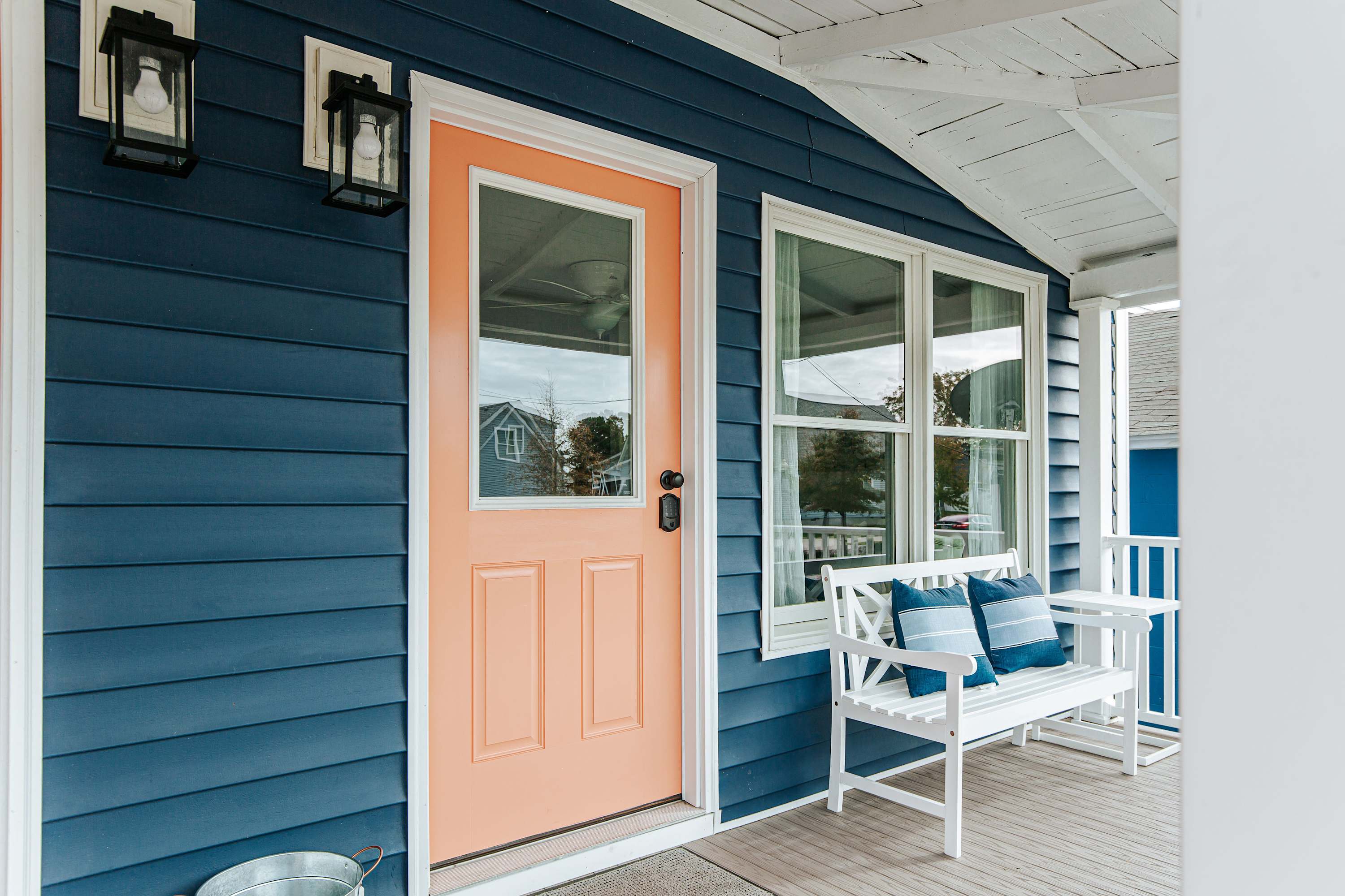 Walk to Beach & Park, Firepit & BBQ | Deja Blu I