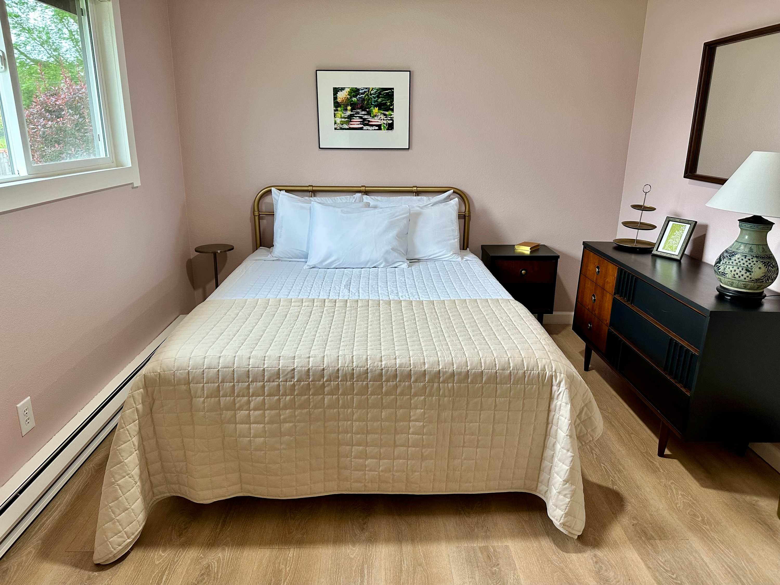 Charming 2BR in Columbia – Walkable & Pet-Friendly