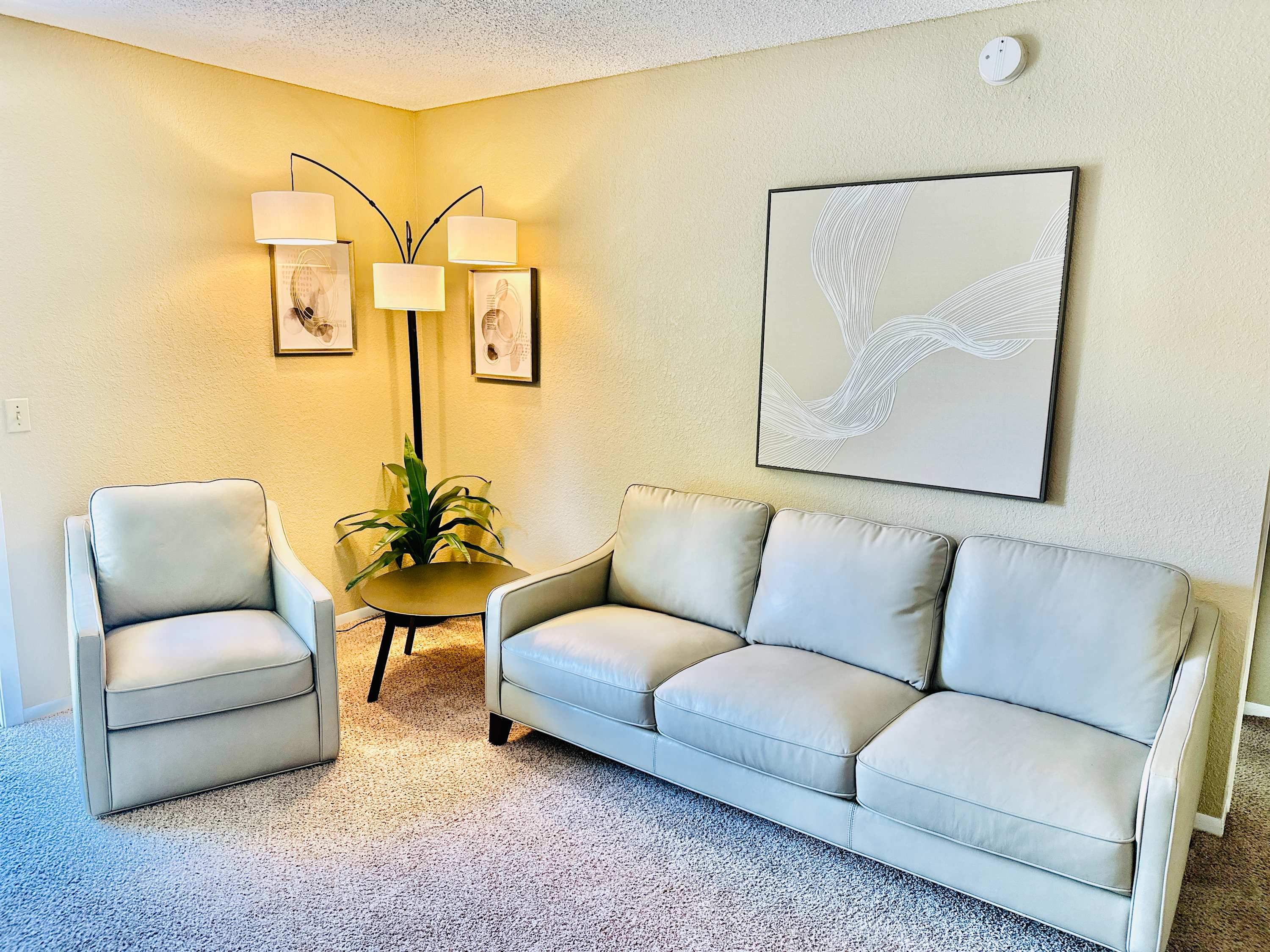 Tranquil Green Hideaway/ 2Baths /Sleeps 7 โ Reno, NV โ vacation rental
