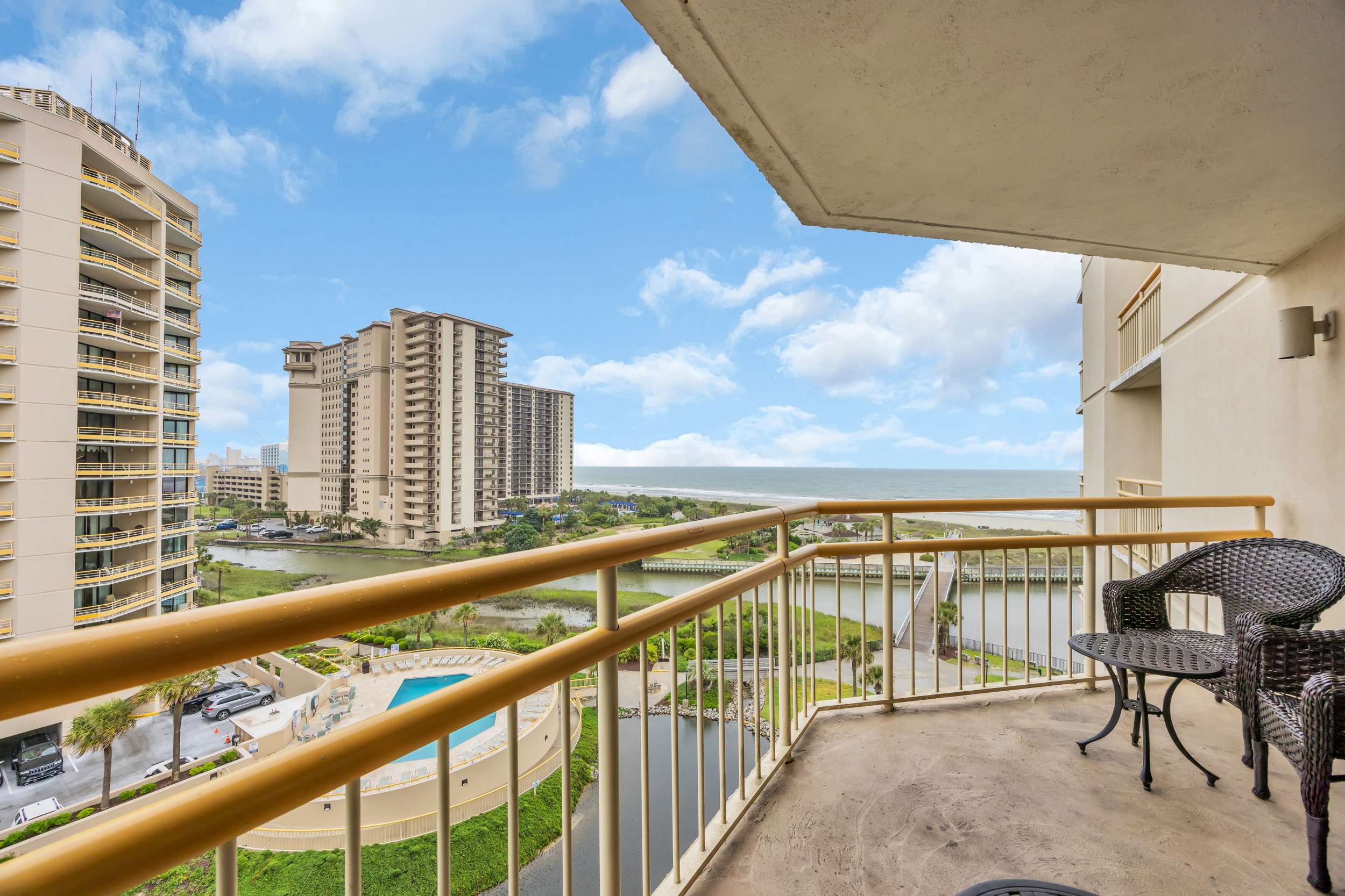 Oceanfront Escape at Famous Ocean Creek Resort
