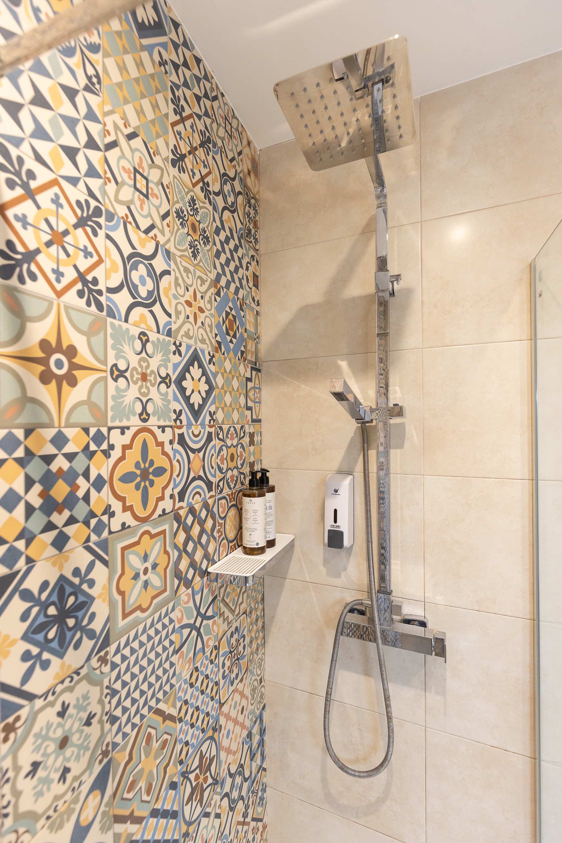 Property thumbnail 8