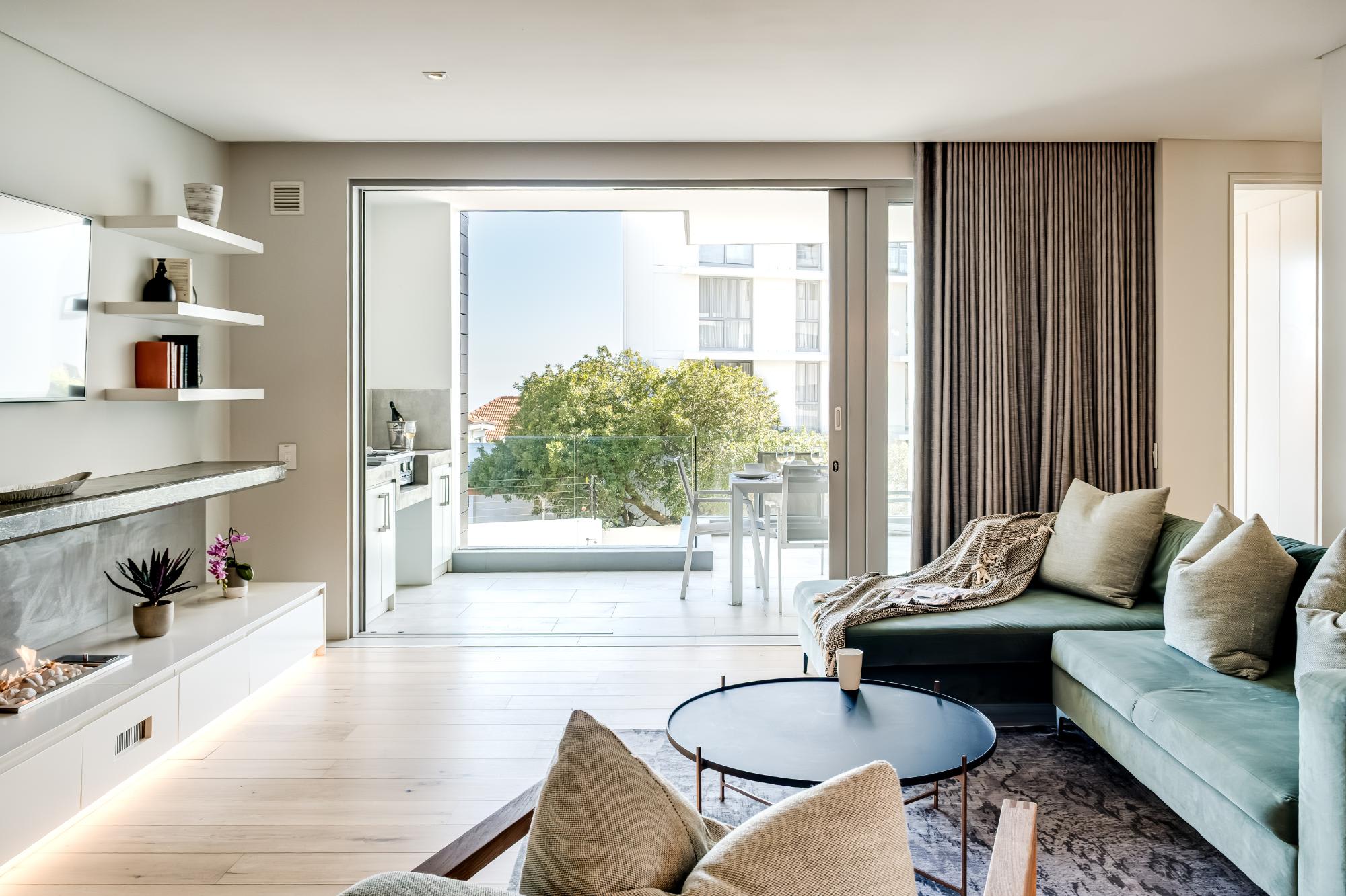 Modern 2bed Apt in Green Point Cape Town Nobelium 10