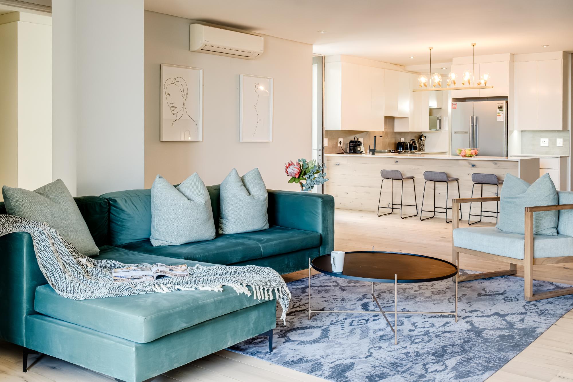 Modern 2bed Apt in Green Point Cape Town Nobelium 9